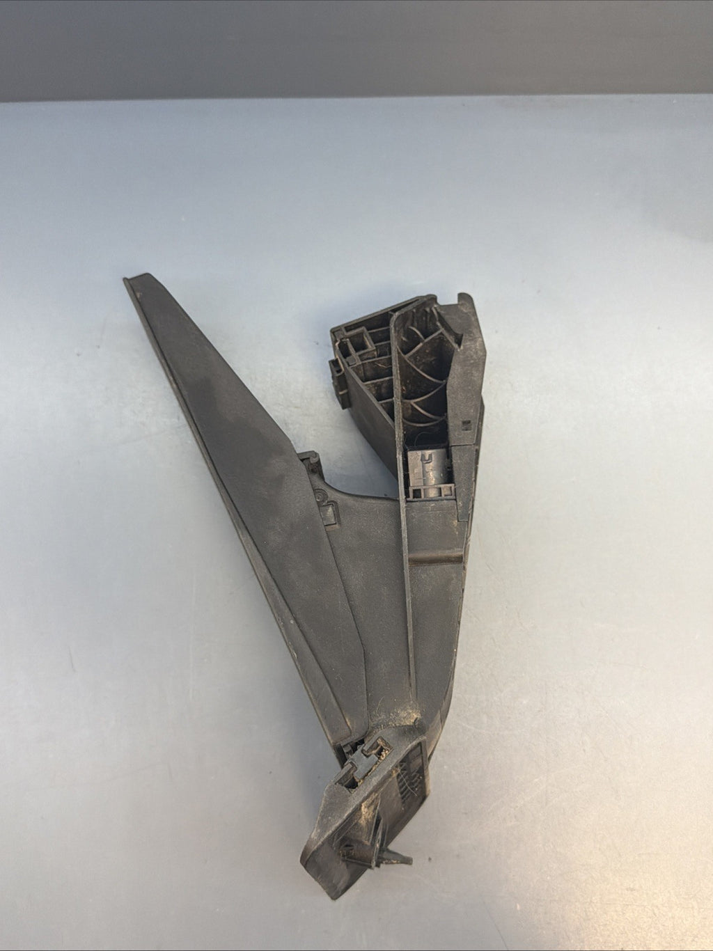 BMW E60 E88 E90 E92 F10 F30 F36 ACCELERATOR GAS PEDAL SENSOR OEM 6789998