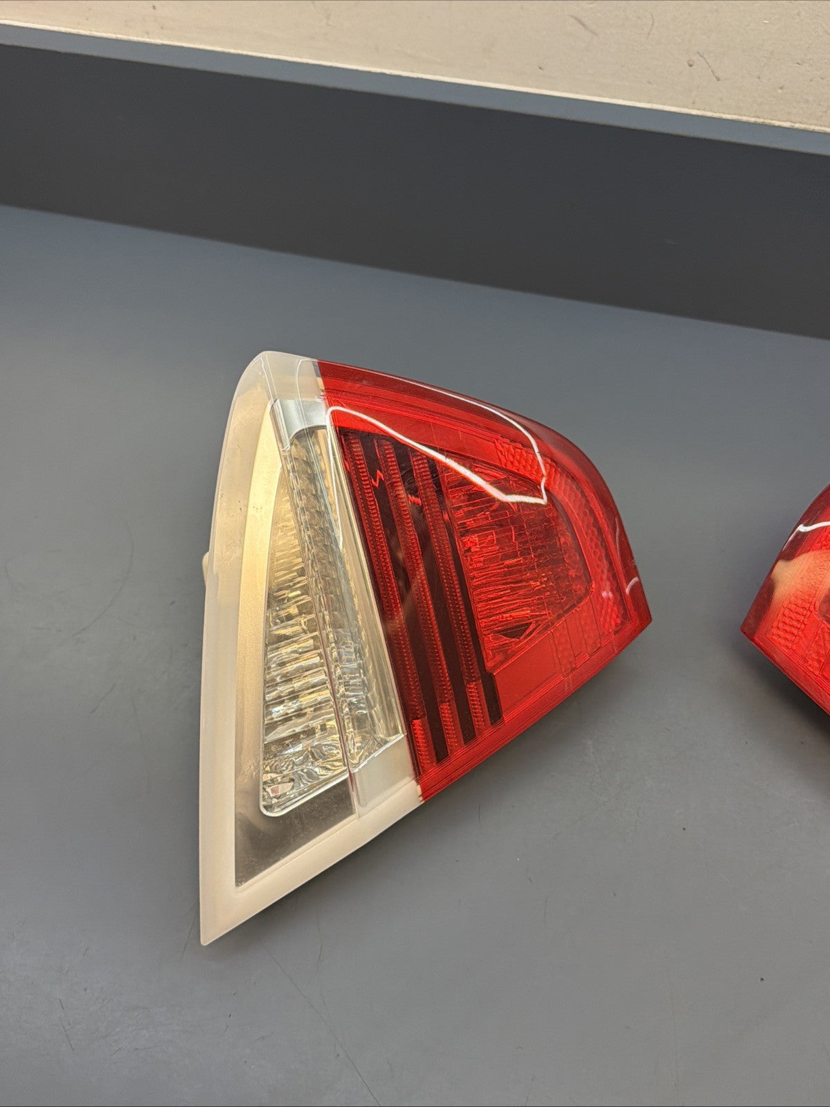 BMW PRE LCI E90 Genuine Right Left Inner Trunk Tail Lights 6937459 6937460