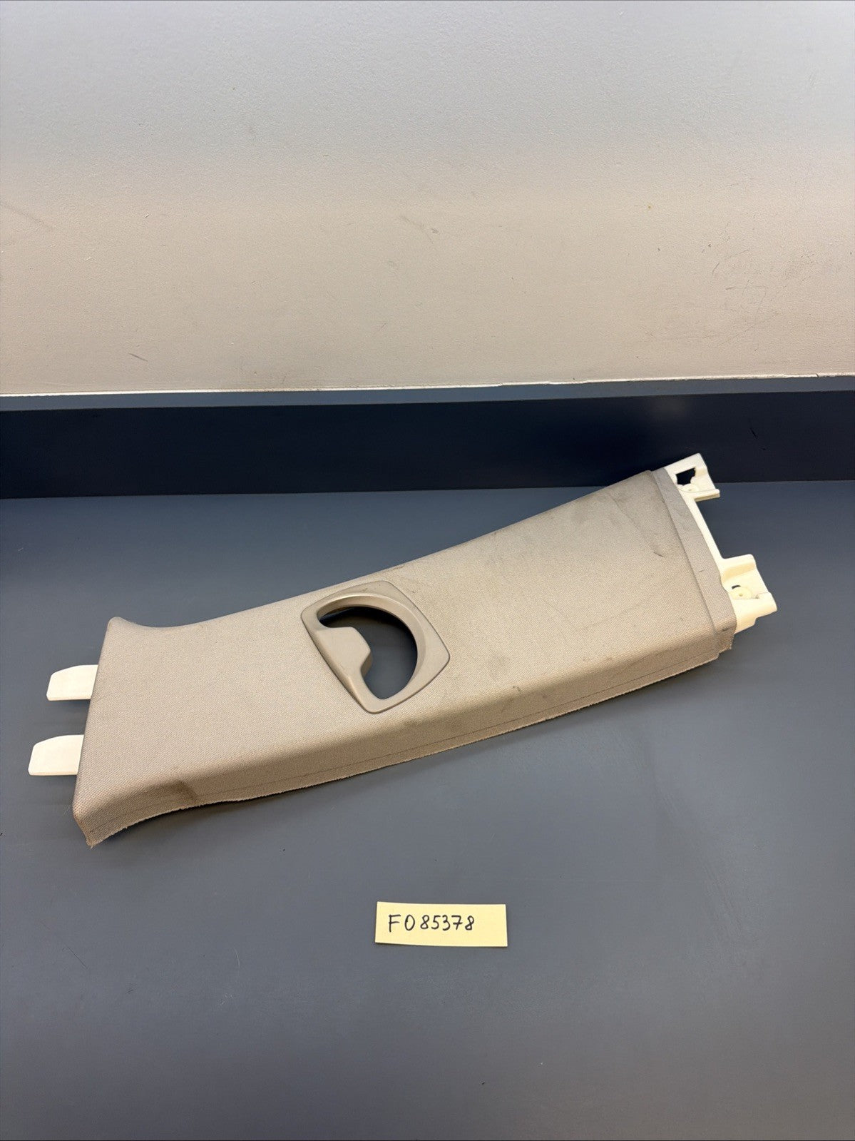 06-11 BMW E90 328 330 335 Left Driver Side Pillar Trim Panel OEM 7058335