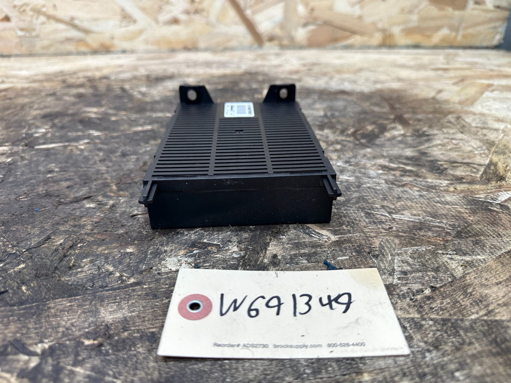 BMW 2003-2006 E83 X3 PRE LCI FOOTWELL LIGHTING CONTROL MODULE OEM 3420784