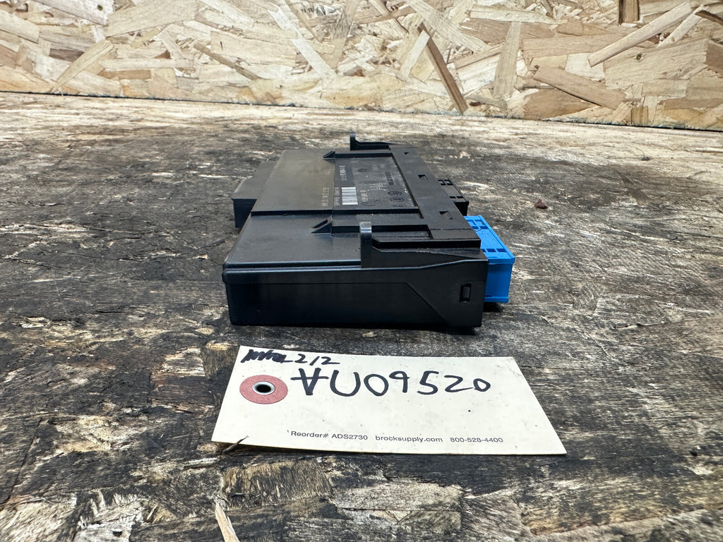 BMW 11-13 E88 1 SERIES CONVERTIBLE BODY CONTROL MODULE BCM OEM 9298947