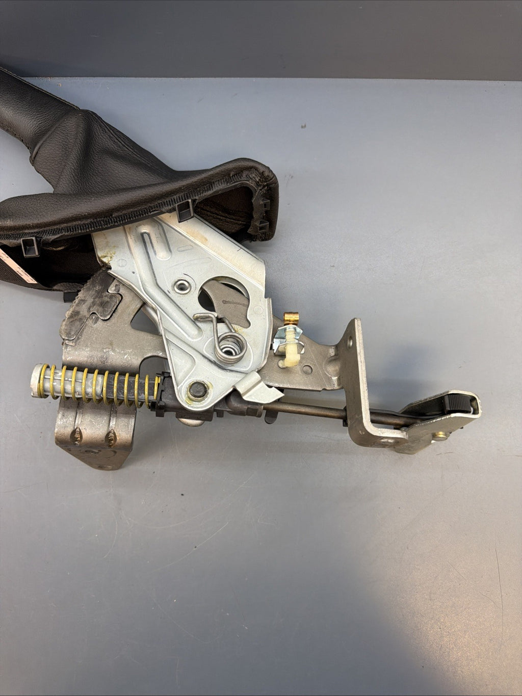 07-13 BMW 328i E92 E90 E93 Emergency Parking Hand Brake Handle OEM 6782749