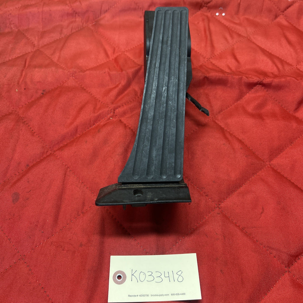 04-08 BMW E60 E63 E64 E65 E70 E83 E90 GAS FUEL ACCELERATOR FLOOR PEDAL 6772645