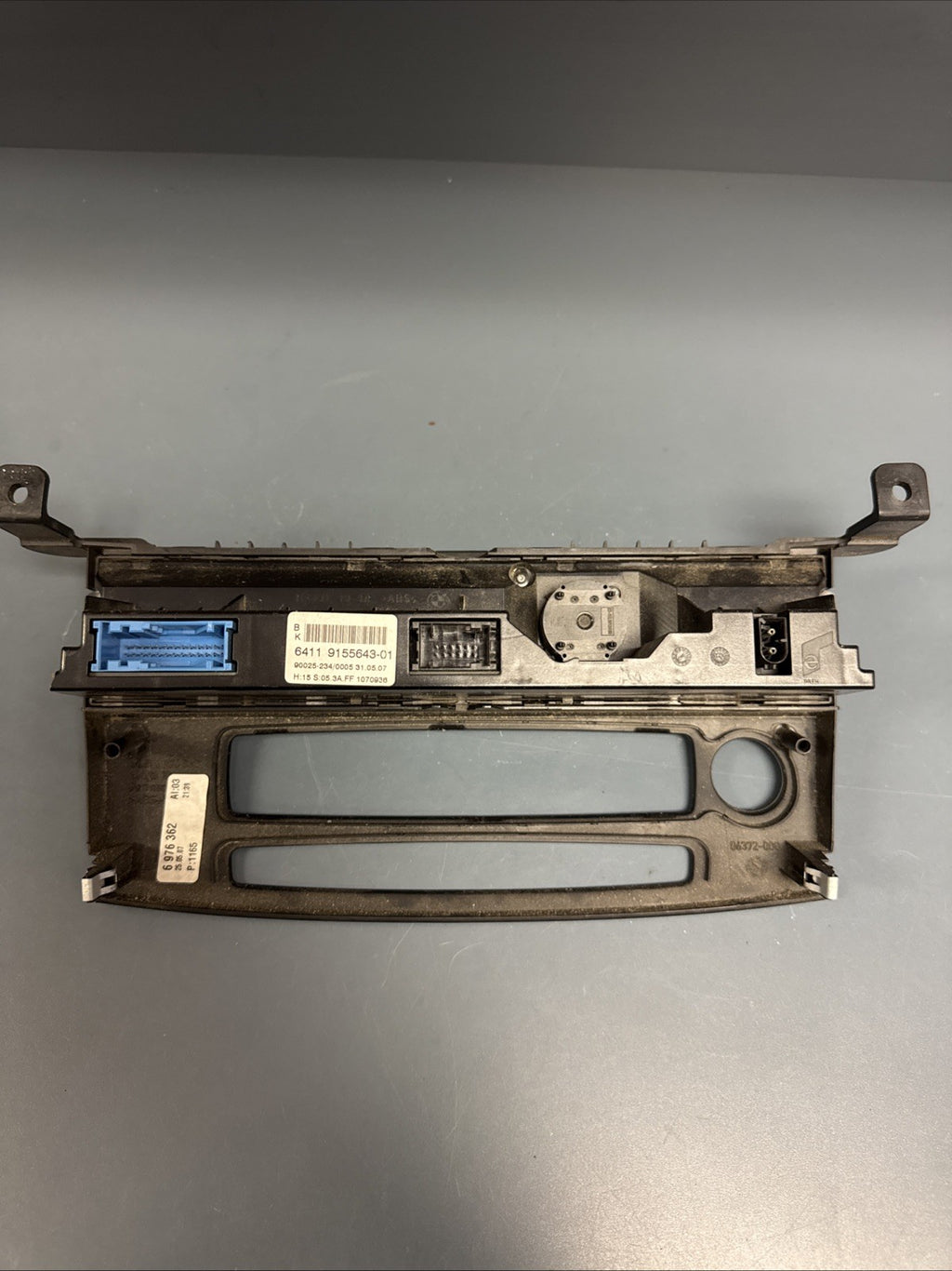 07-10 BMW E60 530i 528i 550i A/C HEAT CLIMATE CONTROL UNIT PANEL OEM 9155643