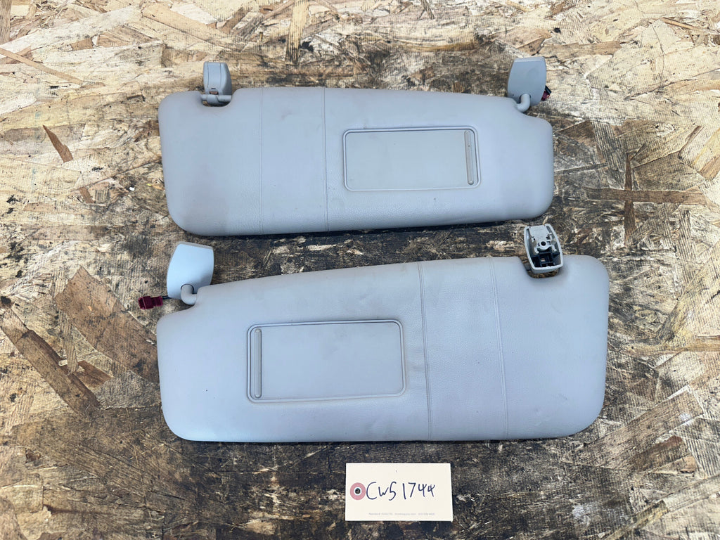 BMW 03-10 E60 5 SERIES LIGHT GRAY SUN VISOR OEM 7122862+7122861