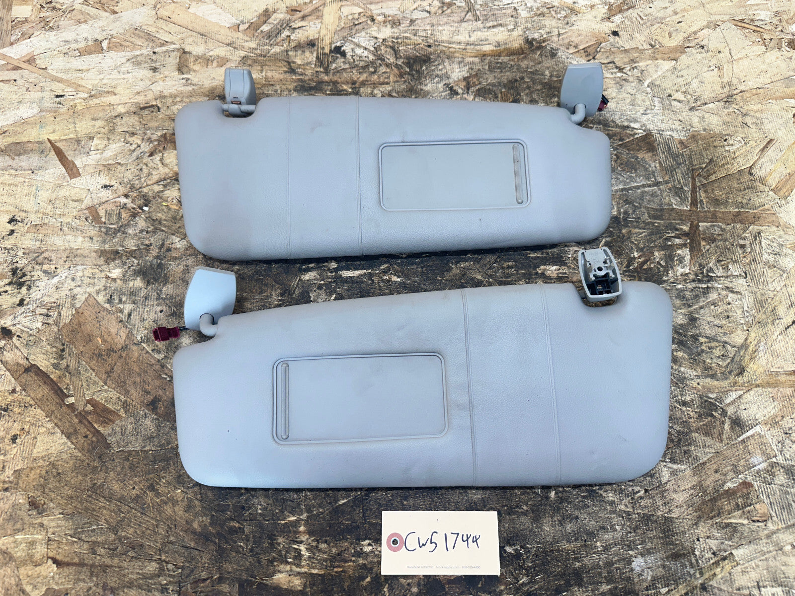 BMW 03-10 E60 5 SERIES LIGHT GRAY SUN VISOR OEM 7122862+7122861
