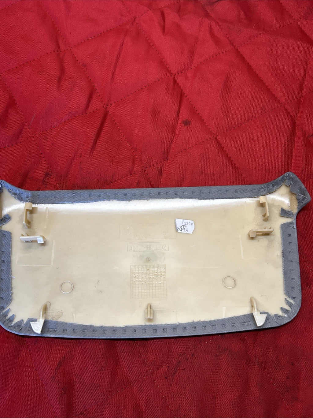 07-13 BMW 3 SERIES E92 E93 COUPE HEADLINING REAR BRAKE COVER GREY 7139298