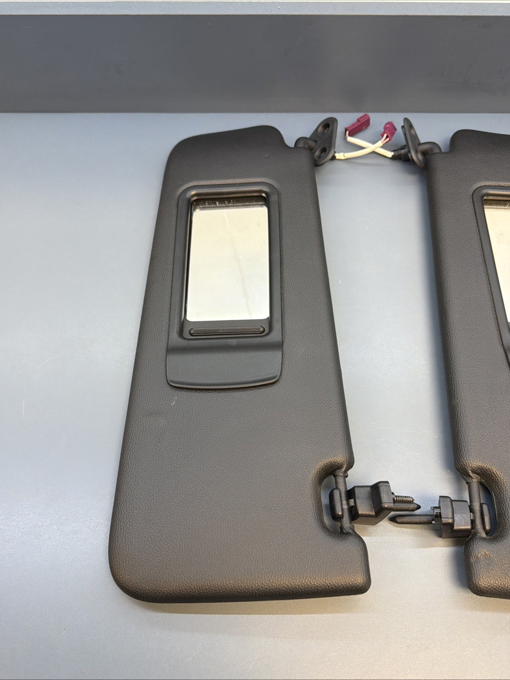 13-15 BMW E84 X1 SUN VISOR MIRROR LEFT RIGHT SET OEM 6905983