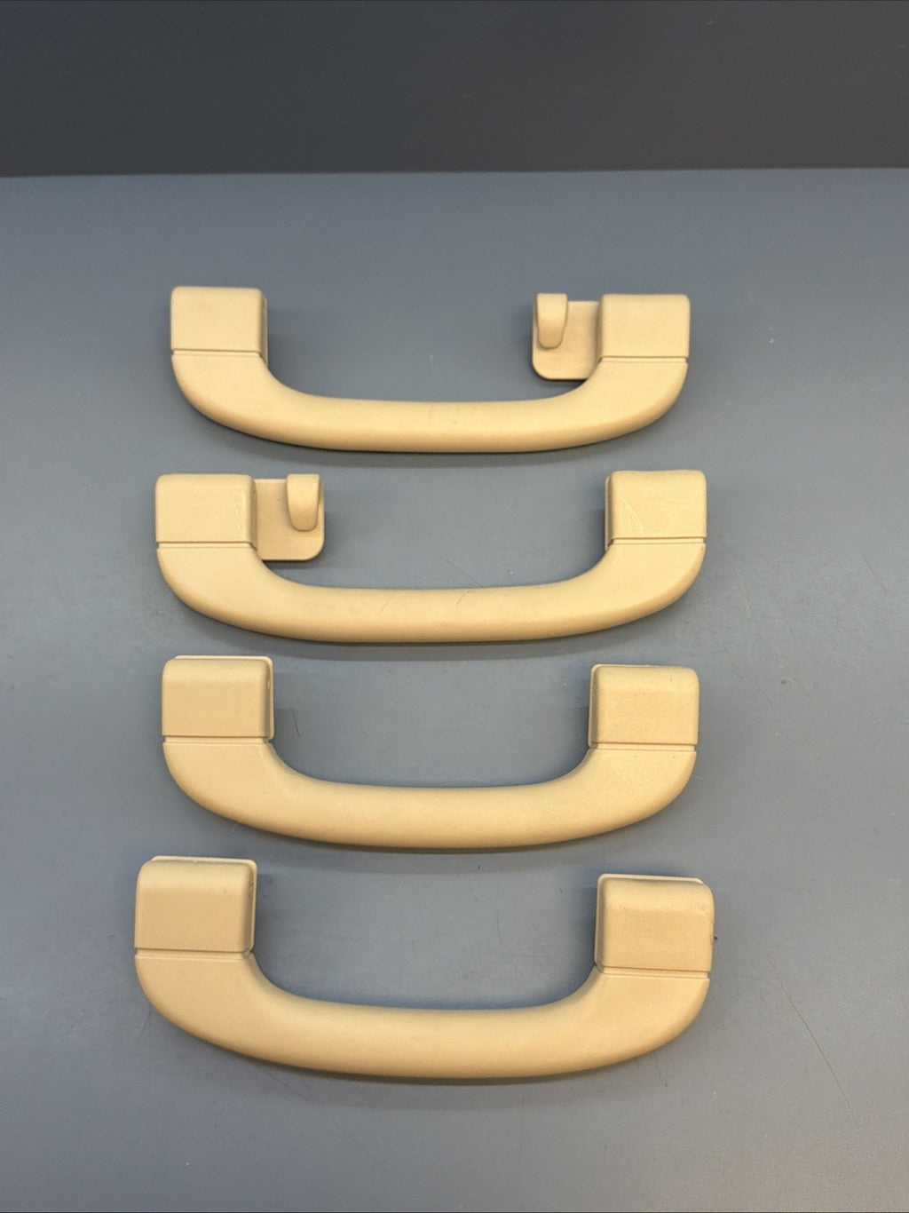 2009 2010 2011 BMW 328i 335i E90 Sedan Grab Handle Set Beige 4pc OEM 9143530