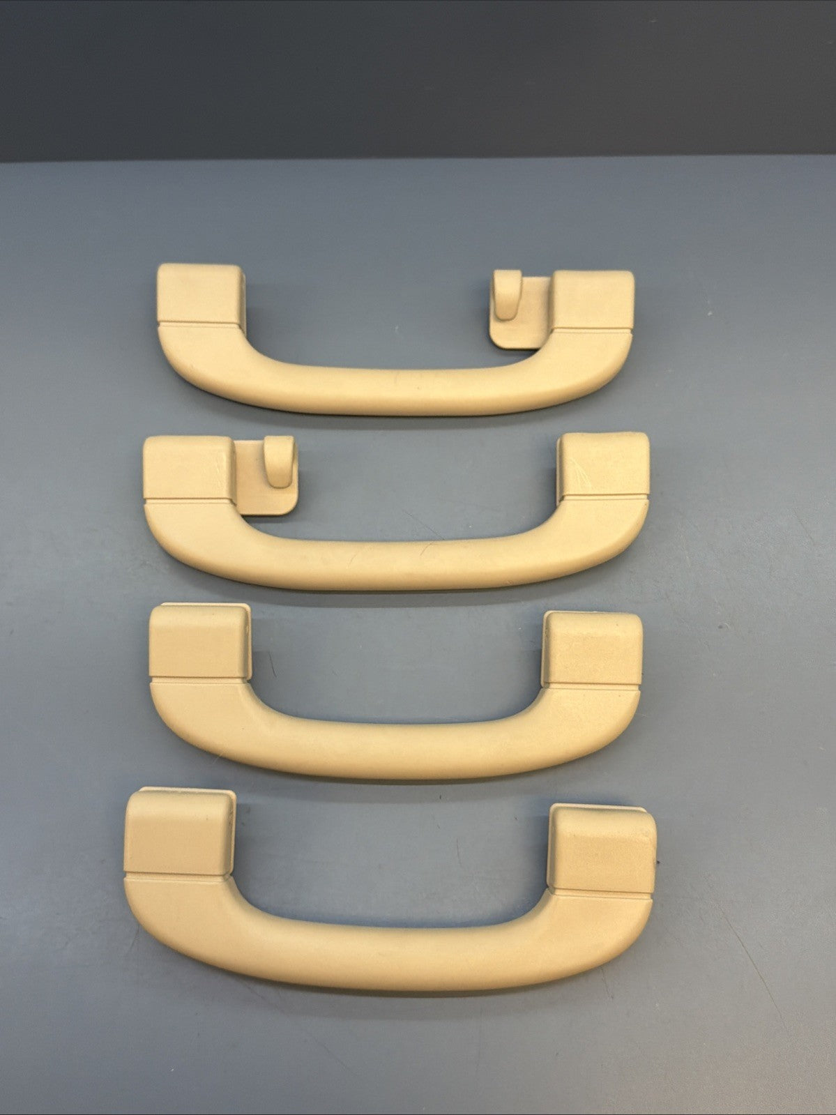2009 2010 2011 BMW 328i 335i E90 Sedan Grab Handle Set Beige 4pc OEM 9143530