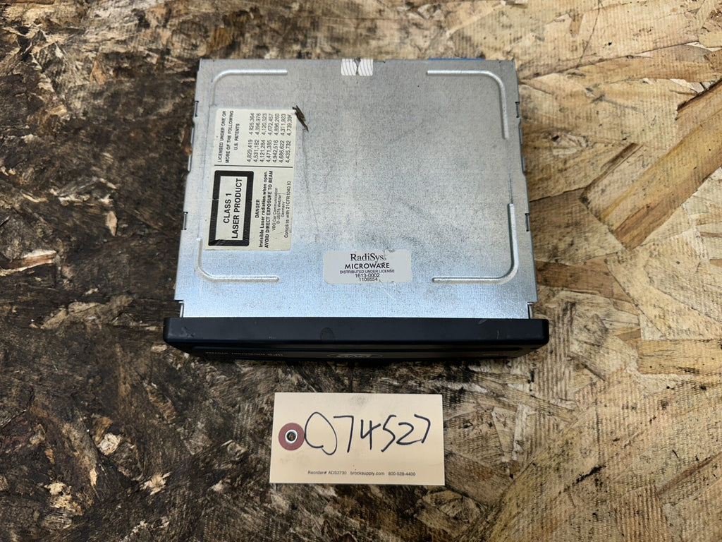 BMW 2003-2006 E83 X3 NAVIGATION DVD DRIVE PLAYER OEM 6969263