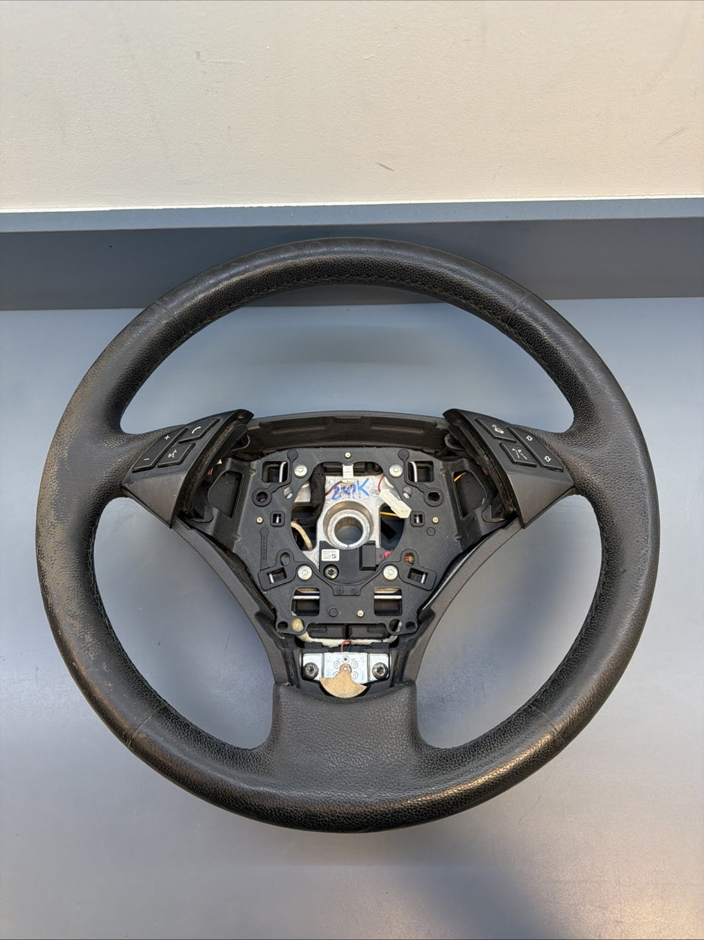 BMW 03-10 E60 5 SERIES SPORT BLACK LEATHER STEERING WHEEL OEM 11008818