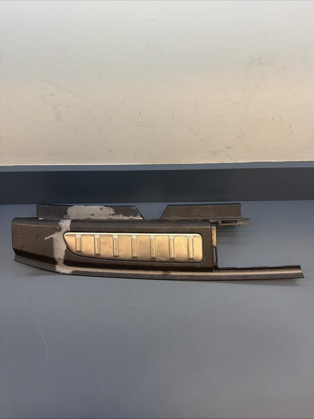 BMW X1 E84 Rear Body Sill Plate *Scratched Scuffs* 51497380881 51492990628