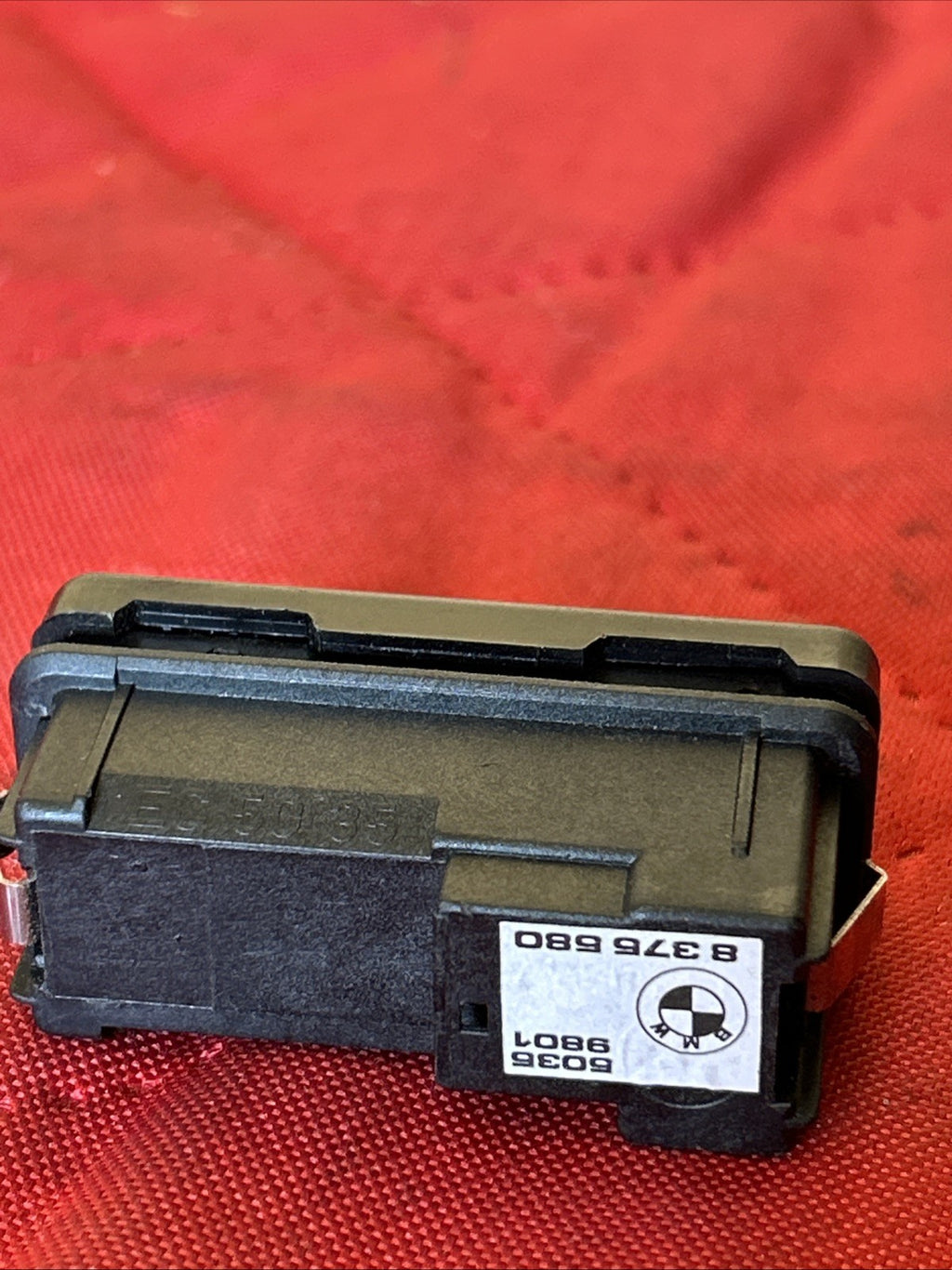 D 07-13 BMW X5 xDrive Rear Trunk Lid Release Open Switch Black 8375580 Oem