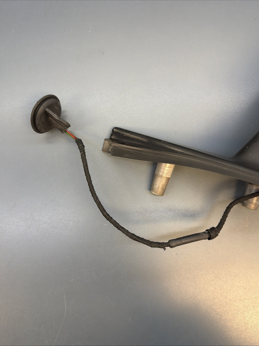 06 07 08 09 10 BMW 5 Series 535i Left Mirror Power Heated 7043437 668 Gray