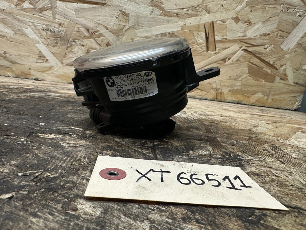BMW 2012-2015 E84 X1 FRONT LEFT DRIVER SIDE HELLA FOG LIGHT LAMP OEM 2991677