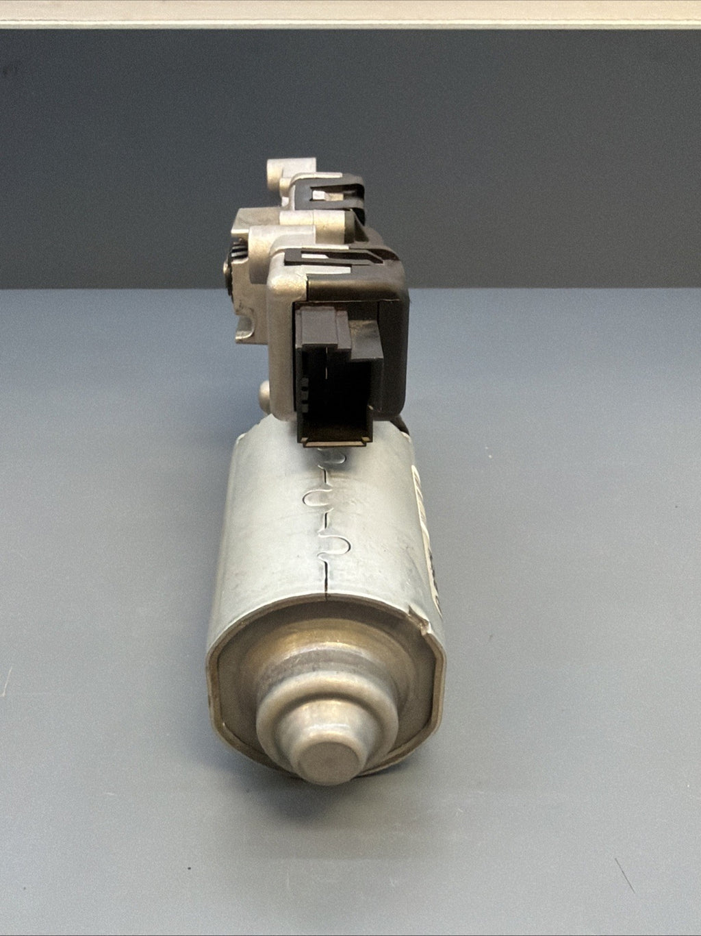 2007 - 2010 BMW E83 X3 Sunroof Roof Motor Unit 6922652 OEM