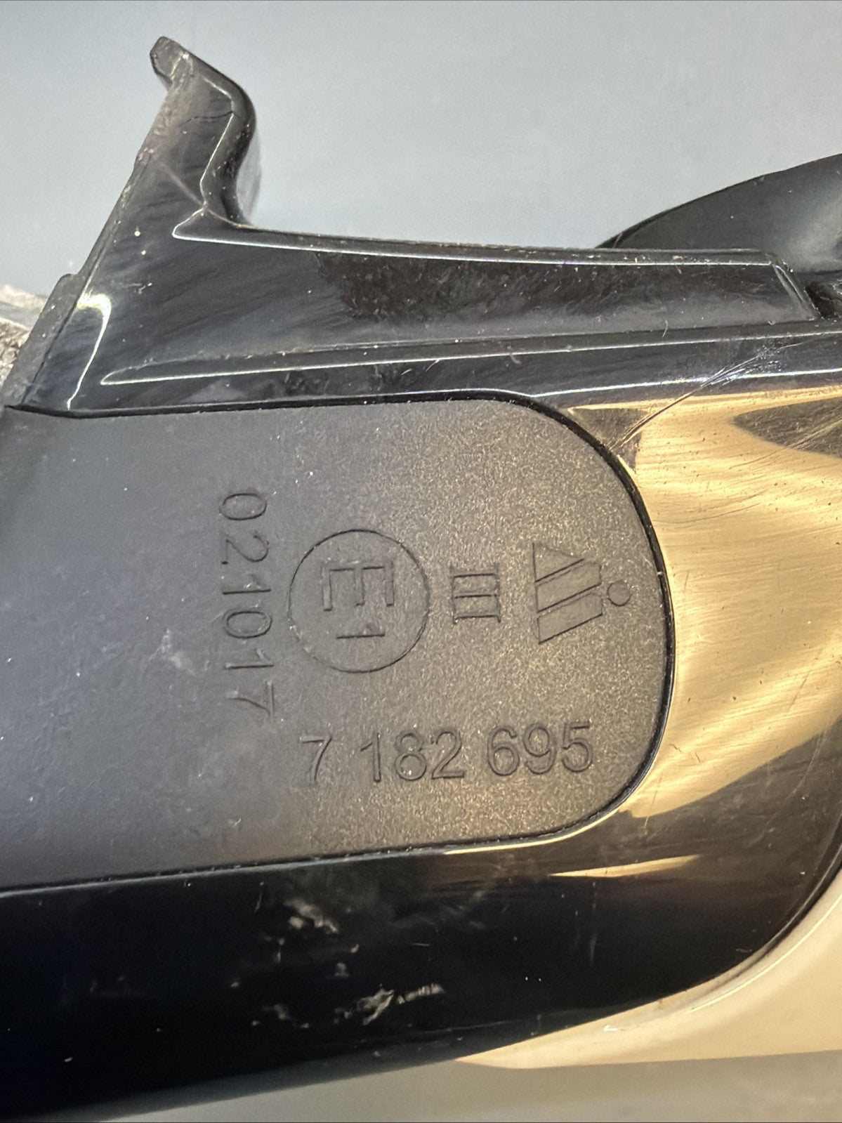 2009-2011 BMW 328i 335i Right Passenger Side View Mirror Power 7182695 OEM