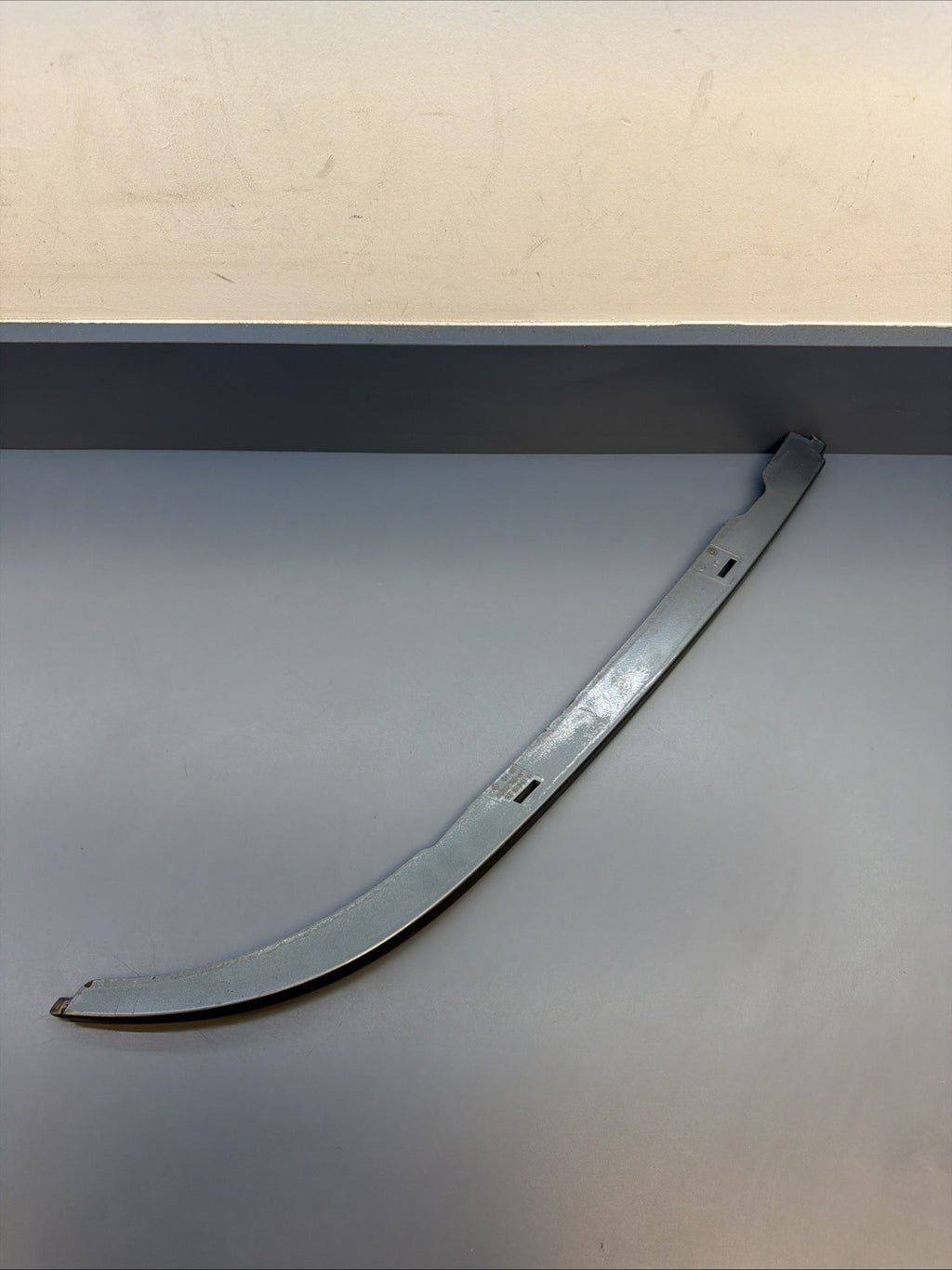 BMW E39 M5 Headlight Trim Head Lamp Trim Front 8159305 51138159305 Left Driver
