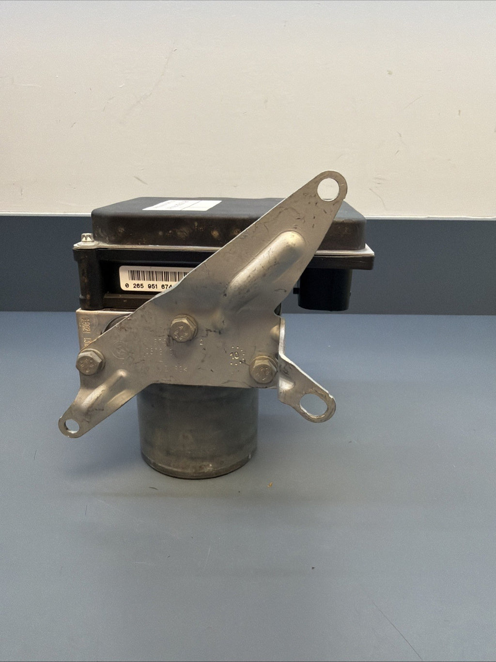 2006-2013 BMW E90 E92 ABS Anti Lock Brake Pump Module 6780161 OEM