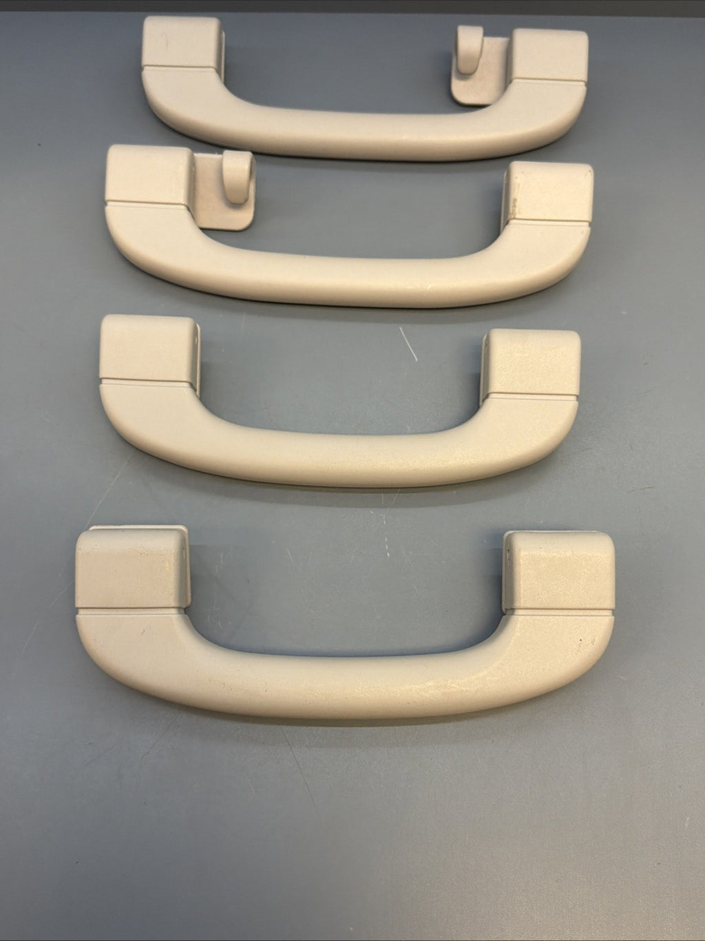 2009 2010 2011 BMW 328i 335i E90 Sedan Grab Handle Set GREY 4pc OEM 9143530 GRAY
