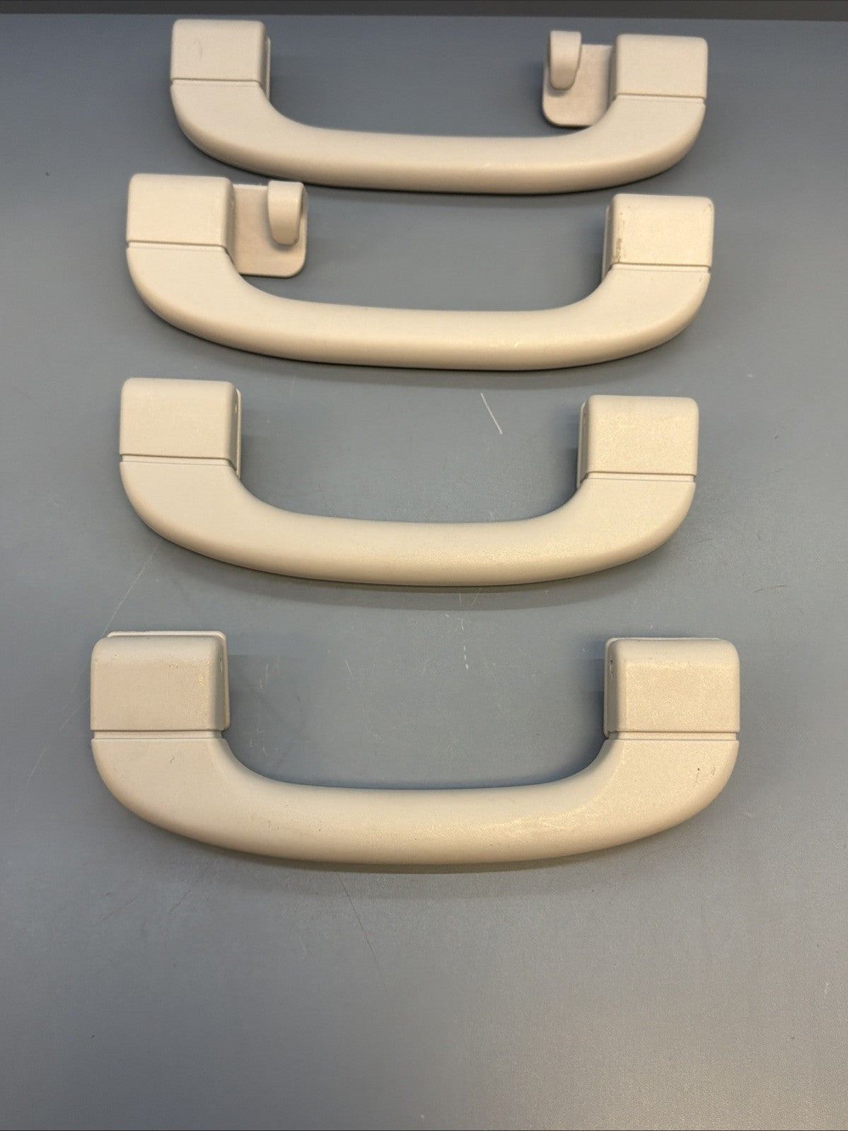 2009 2010 2011 BMW 328i 335i E90 Sedan Grab Handle Set GREY 4pc OEM 9143530 GRAY
