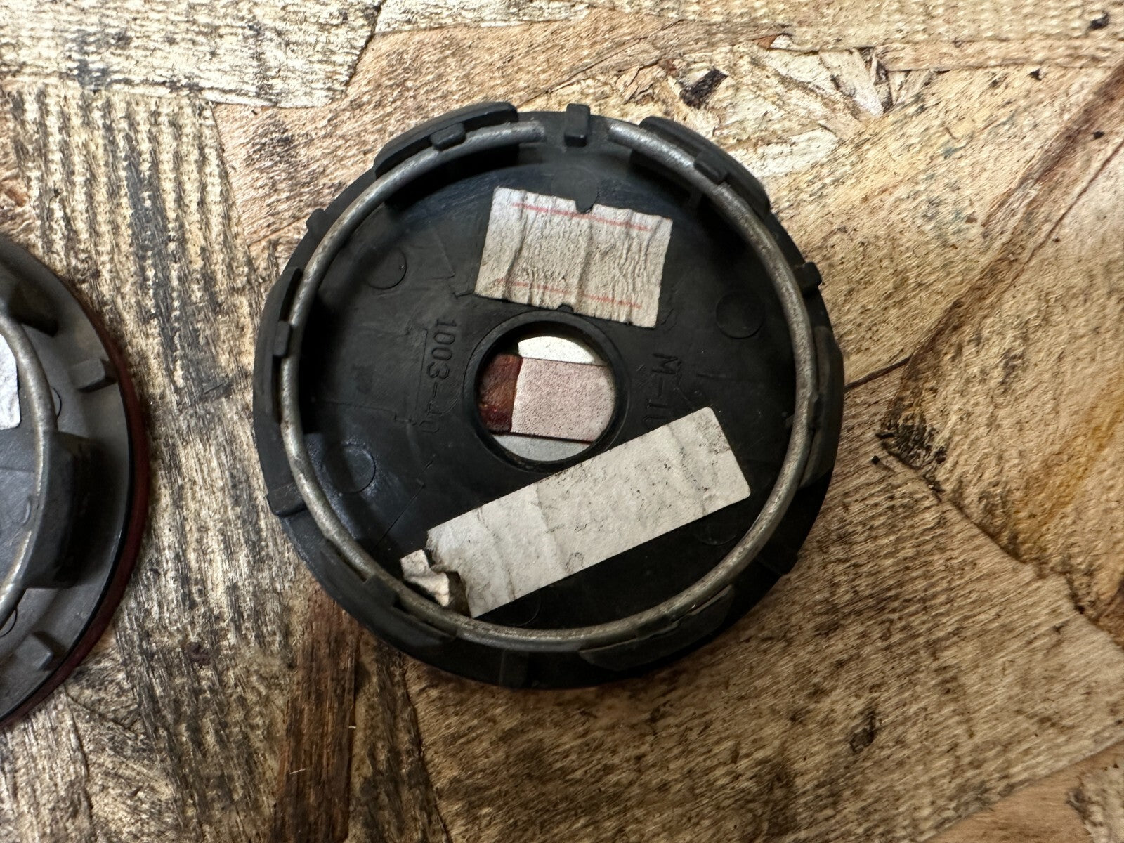 rotiform CENTER CAPS RED 2 INCH