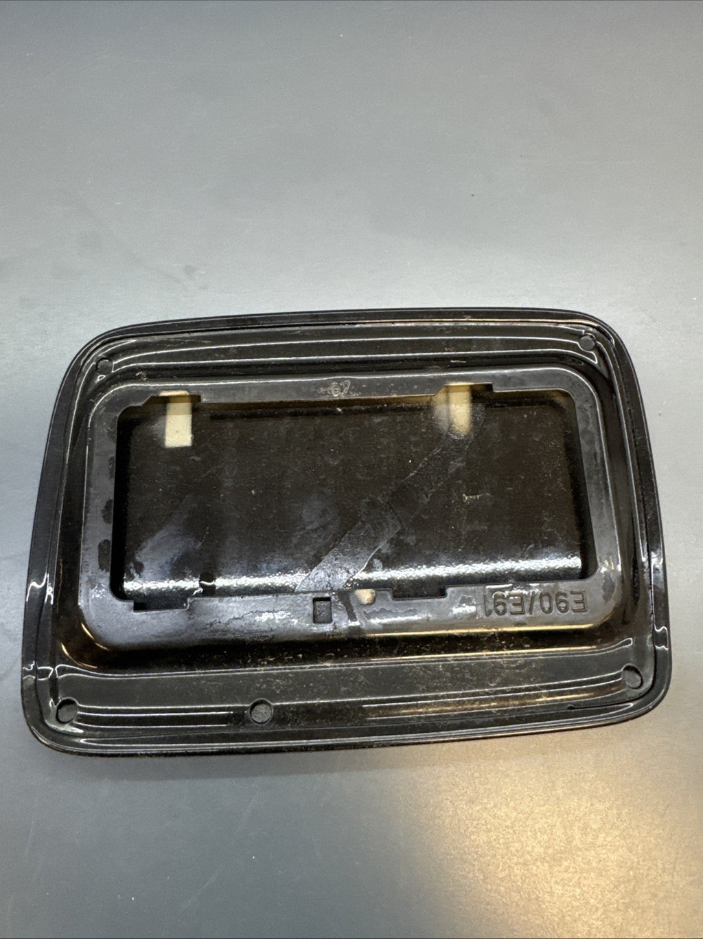 06-12 BMW E90 E91 328i Fuel Filler Door Cover Cap Gasoline Petrol Black OEM