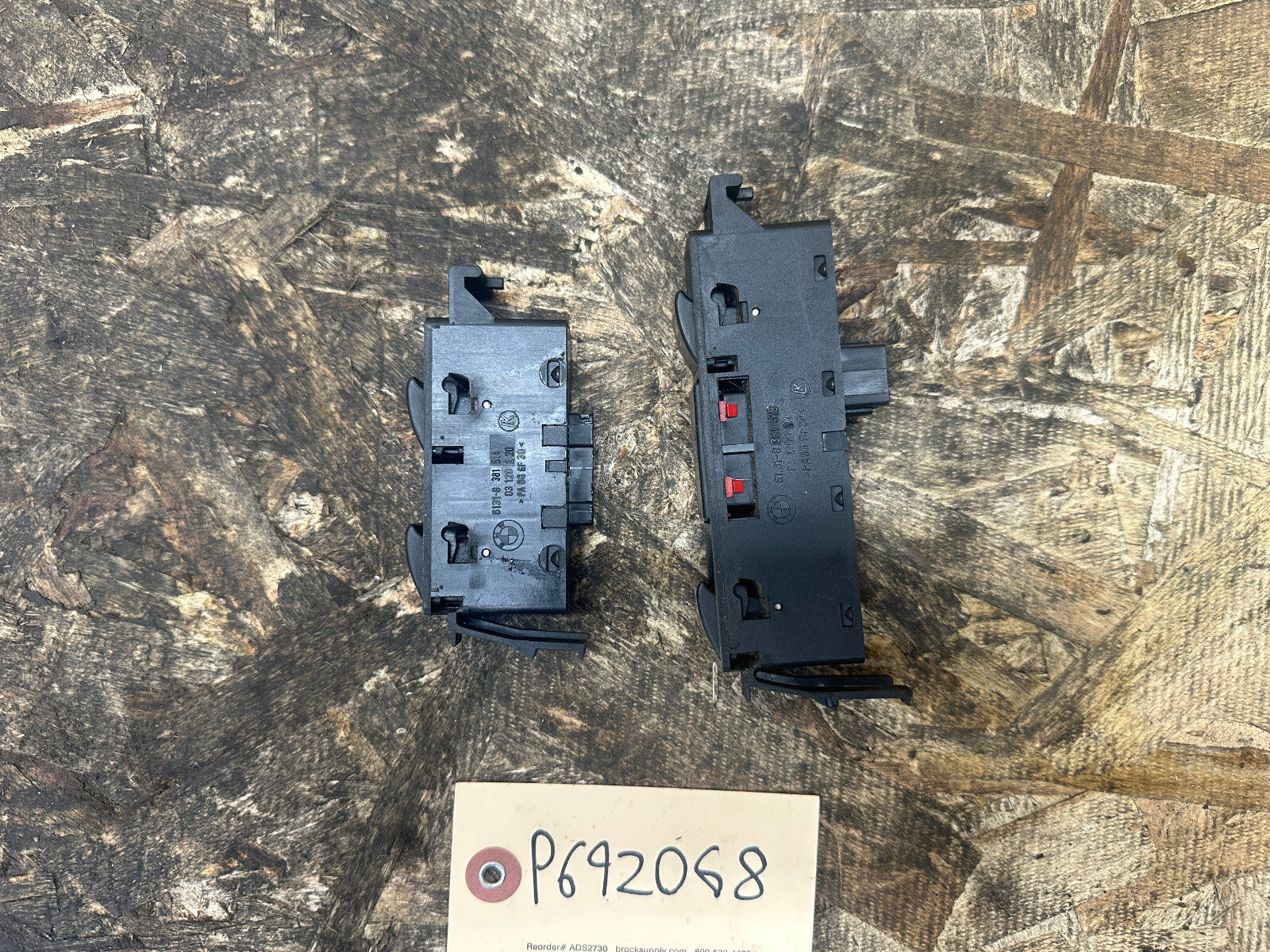 BMW 97-06 E46 3 SERIES CENTER CONSOLE WINDOW CONTROL SWITCHES 8381518+8381514