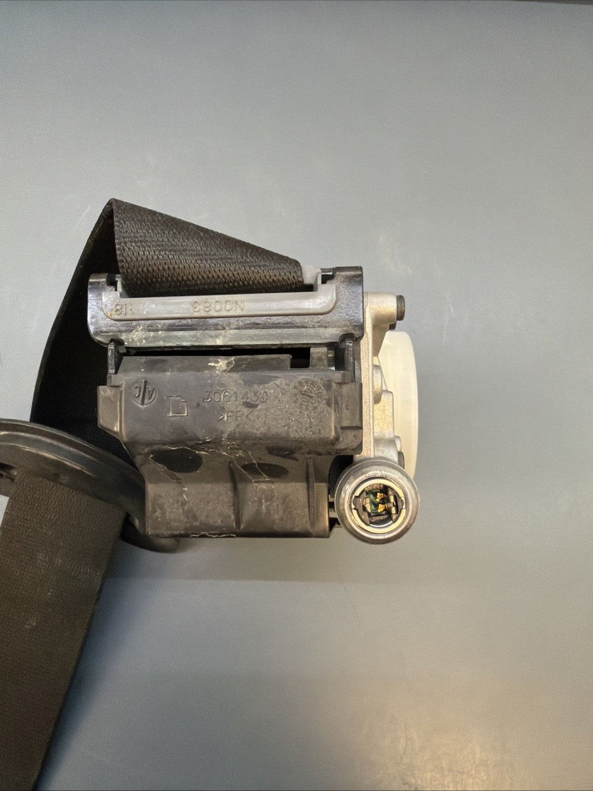 07-13 BMW X5 Front Right Passenger Seat Belt Retractor OEM S2717196808V