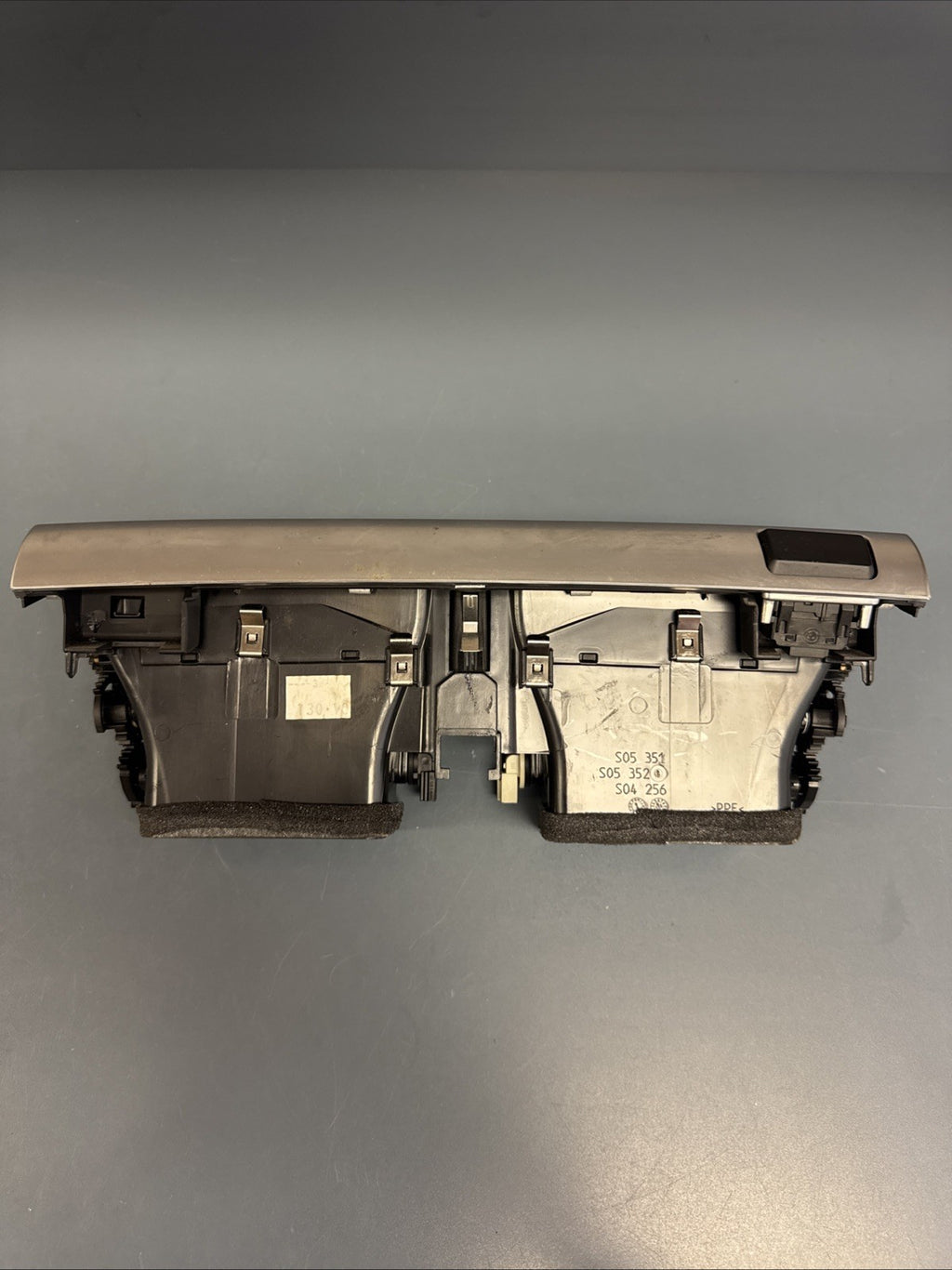 2011-2013 BMW X5 E70 FRONT DASH DASHBOARD AC HEATER AIR VENT GRILLE OEM 9220101