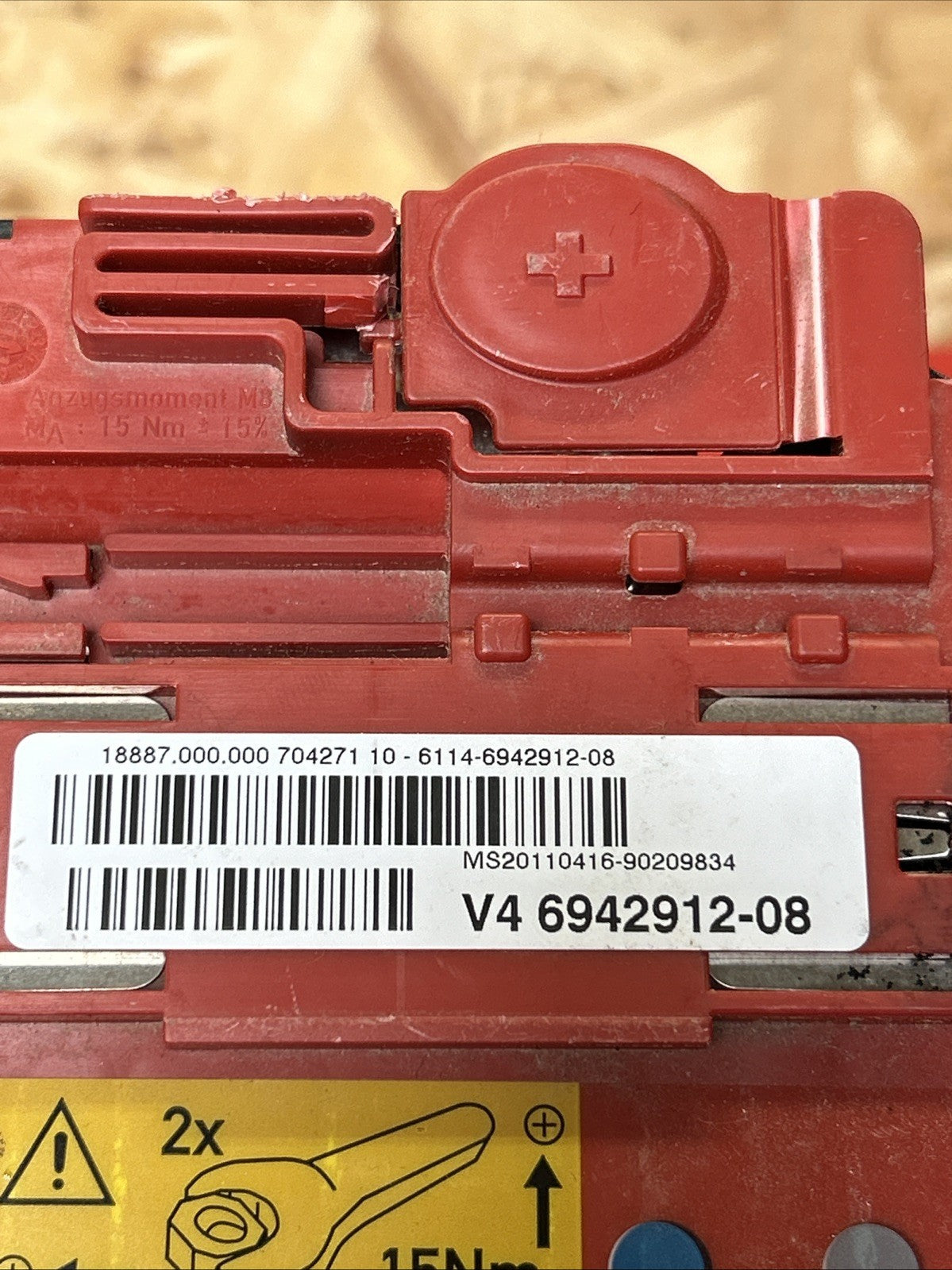 BMW X1 E81 E82 E84 E87 E88 E90 E91 E92 Power Distribution Box Fuse Unit 6942912