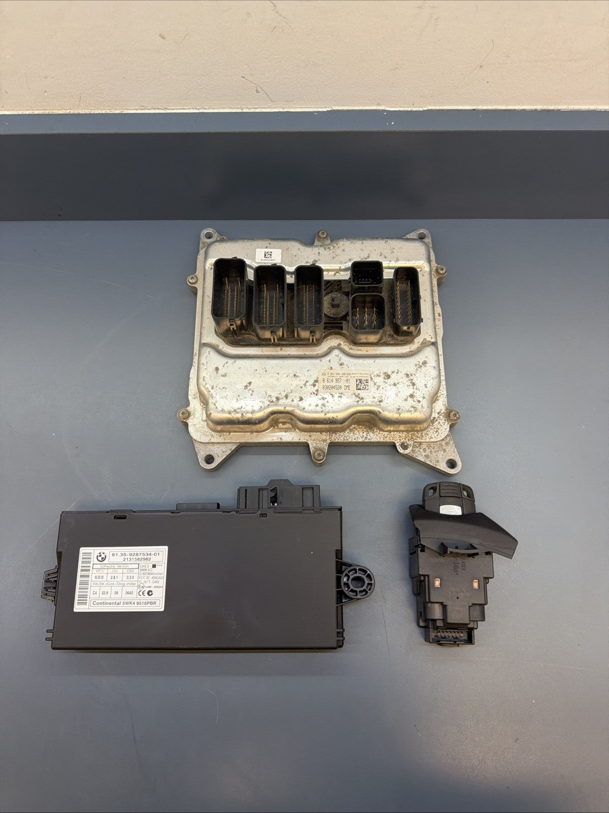 BMW E84 X1 N20 2.0L 28i Engine Computer Module Key DME ECU CAS3 SET OEM 8614957