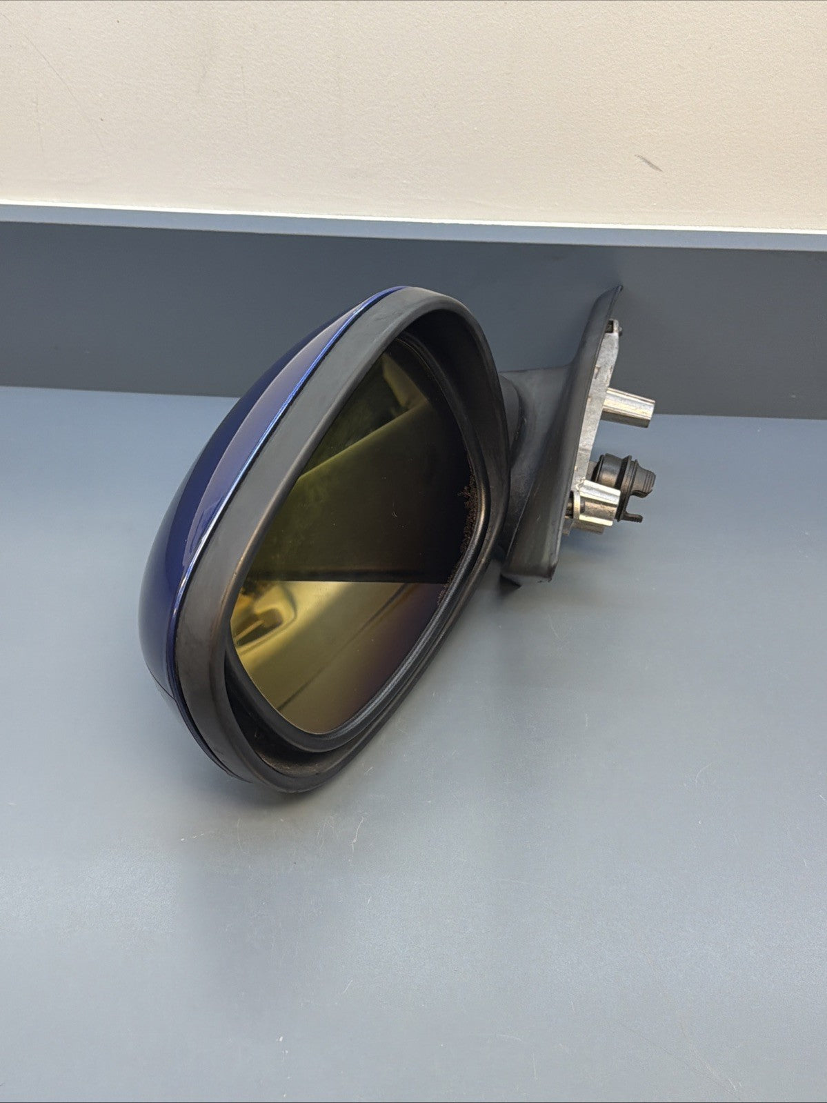 BMW 09-11 335xi E90 Right Mirror RH Power Fold LCI 7182695 RH OEM Blue