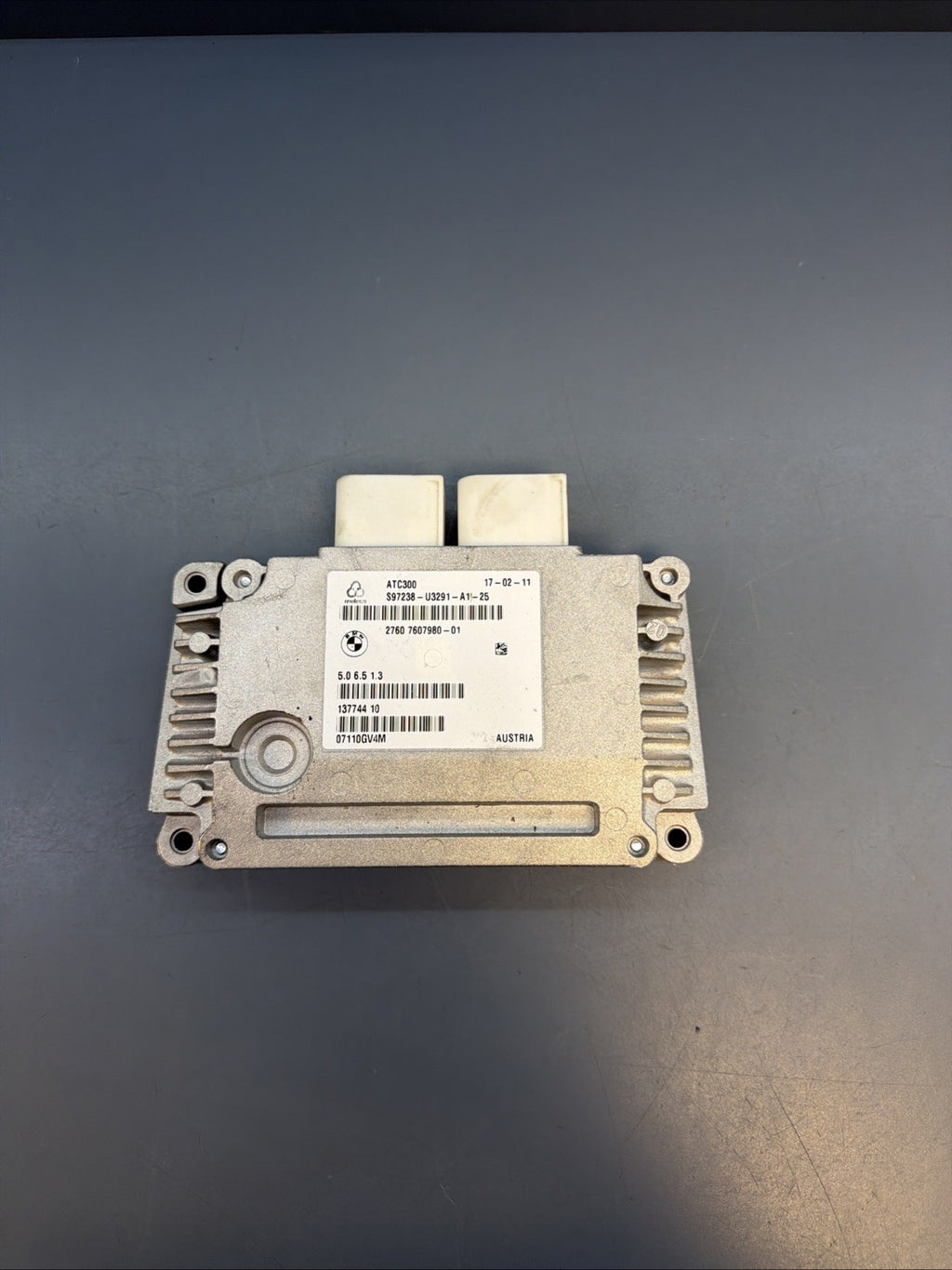 BMW E60 E90 E91 E92 E93 335xi 330xi 328xi Transfer Case Control Module 7607980
