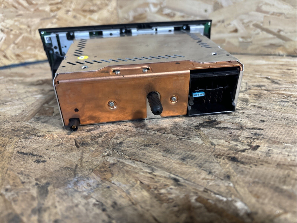 07-10 BMW E90 E92 E93 328i 335i M3 RADIO CD HD HEADUNIT HIFI PROFESSIONAL OEM
