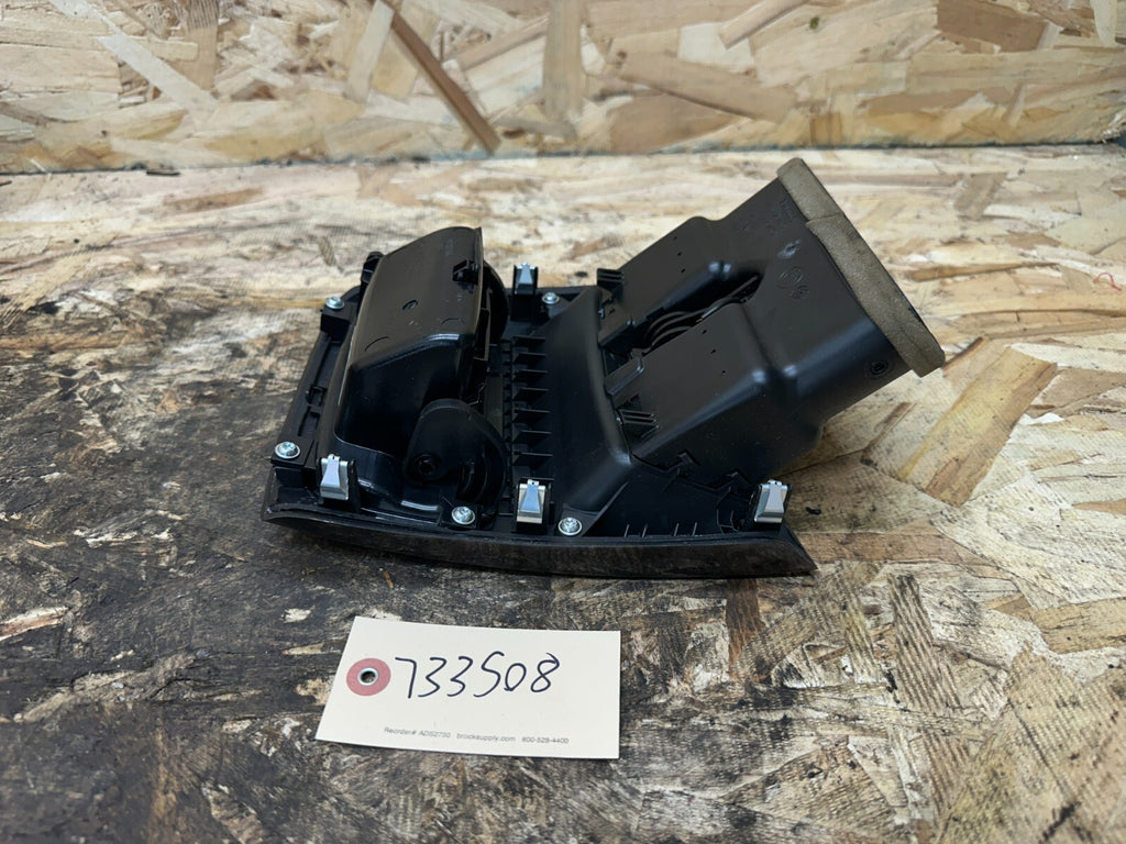 BMW 2006-2013 E9X 3 SERIES REAR PASSENGER AIR VENT+TRIM BAMBUS WOOD OEM 7129556