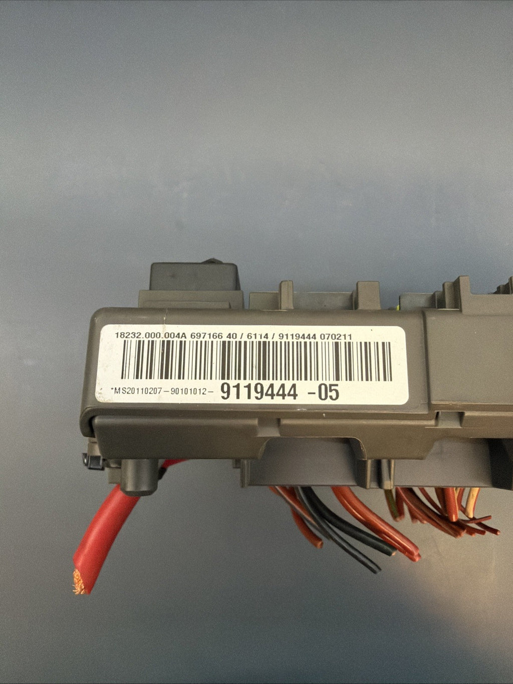 BMW 1 3 X1 Series E90 E91 E84 E87 Fuse Box Front Power Distribution 9119444