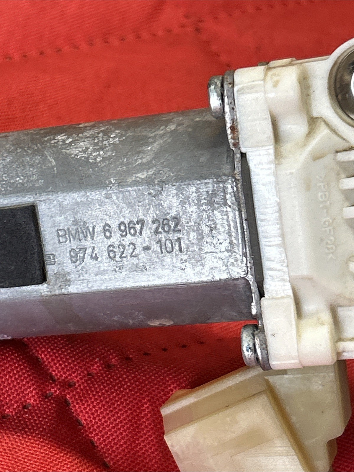 2007-2013 BMW E70 X5 Rear Right Passenger Window Motor 6967262