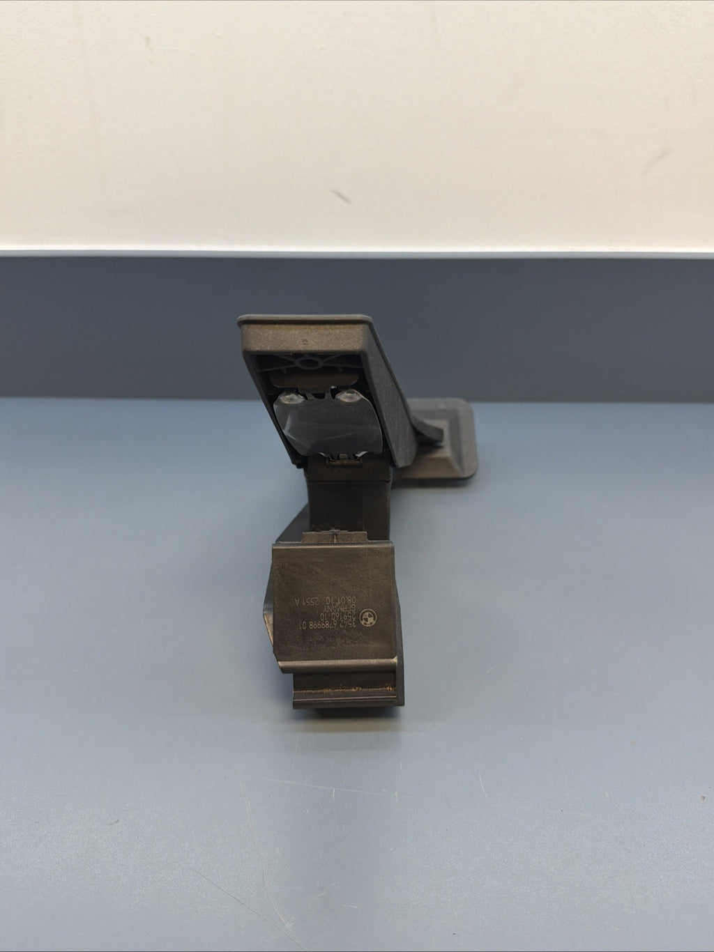 OEM 08-13 BMW 528 535 550 328 335 GAS PEDAL FUEL THROTTLE ACCELERATOR 6789998