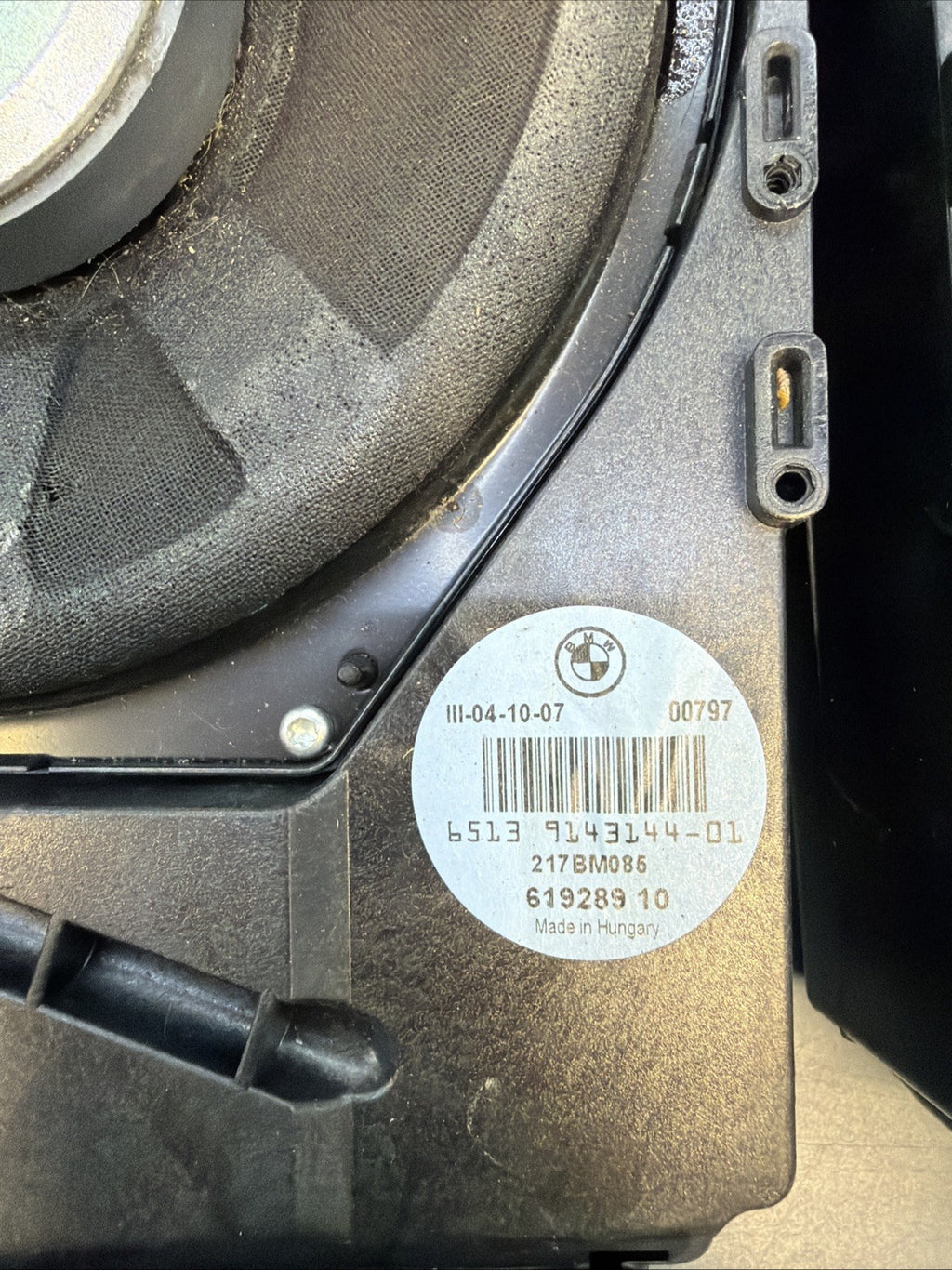 08-13 BMW E82 E88 135I FRONT LEFT & RIGHT HI-FI SUBWOOFER SET 9143143 9143144