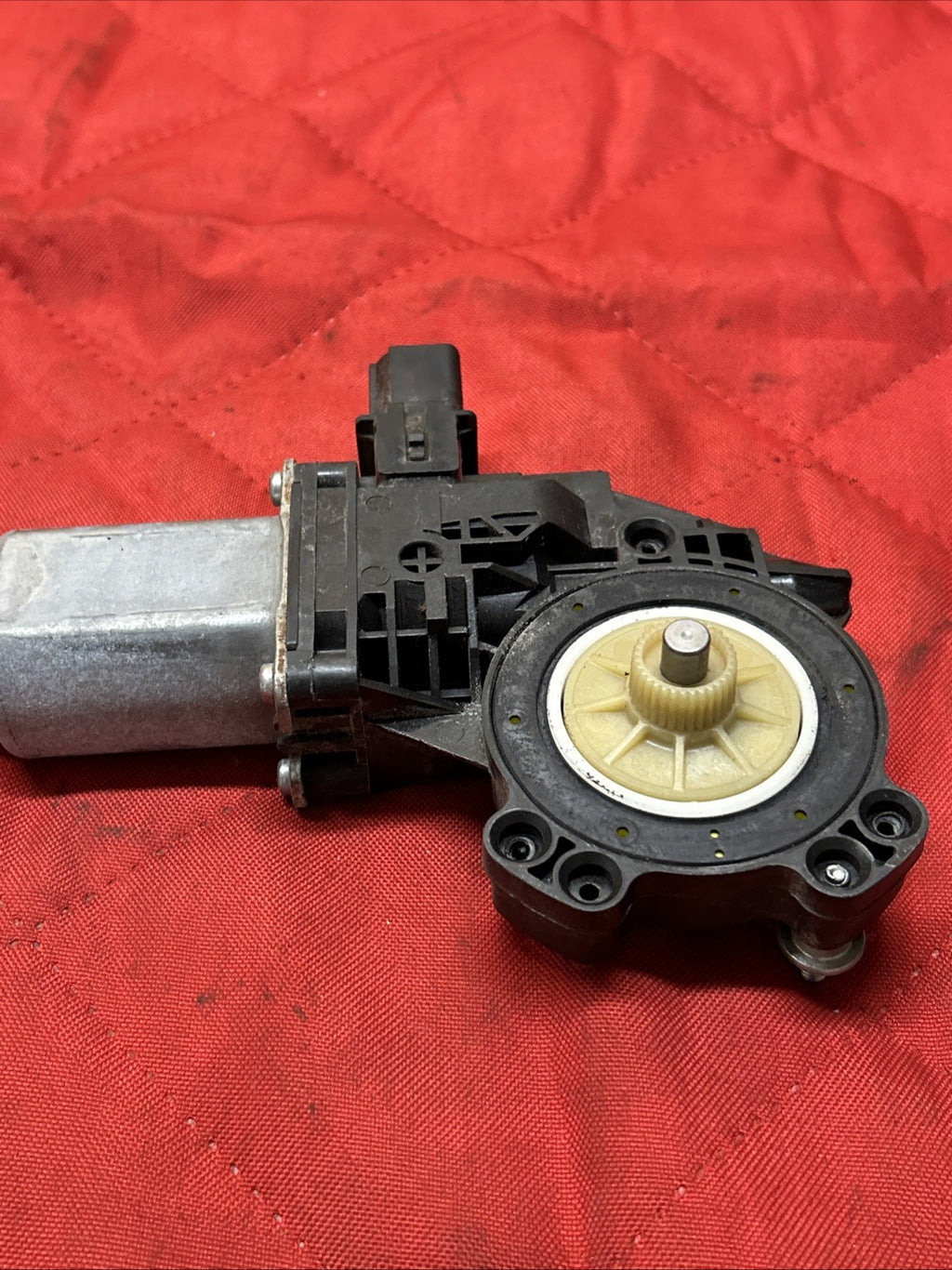 2011 - 2017 BMW X3 F25 Rear Right Side Door Power Window Motor 7258536