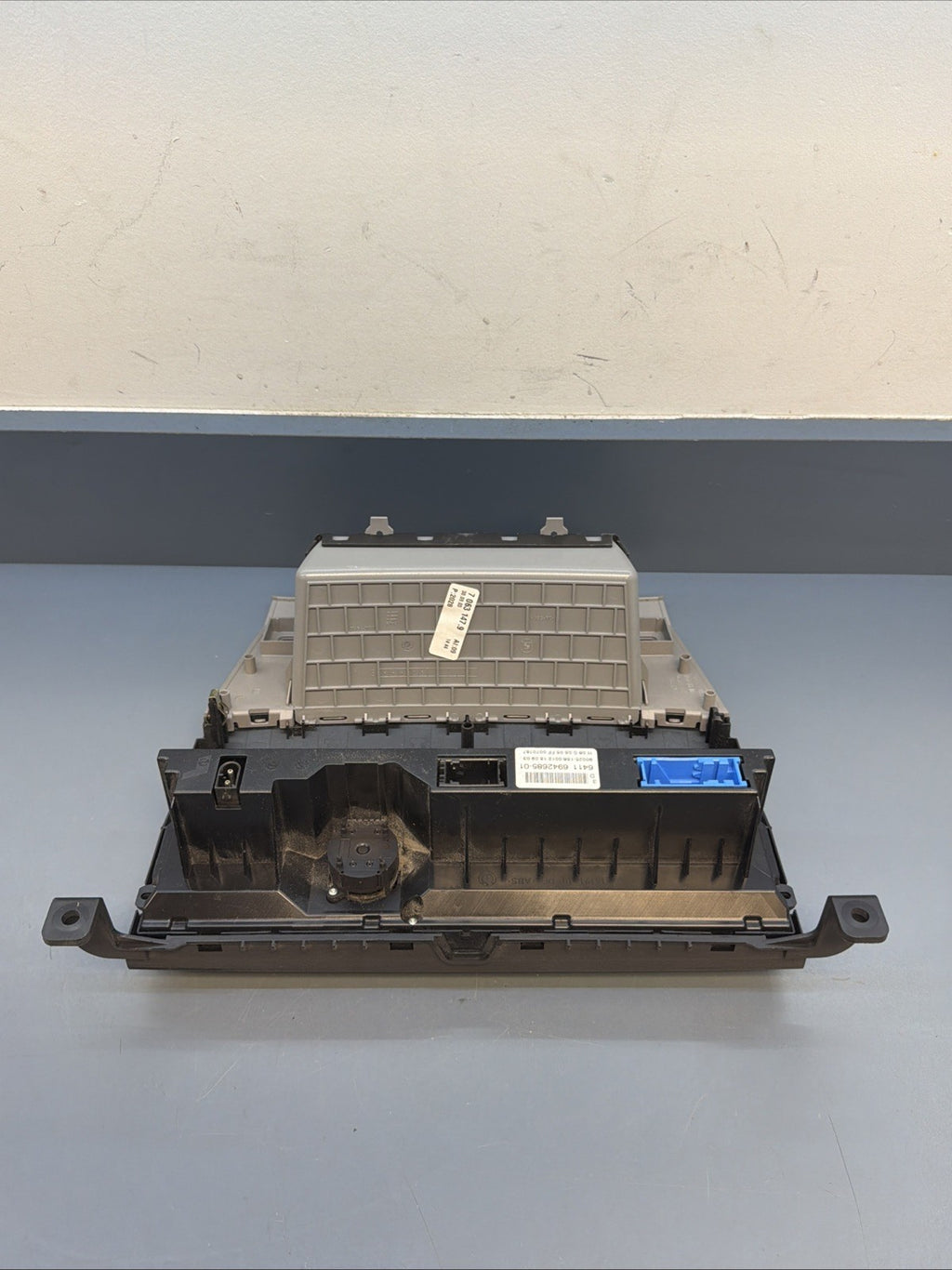 BMW 5 SERIES E60 E61 AC Control Unit Air Climate Control with storage 6946979