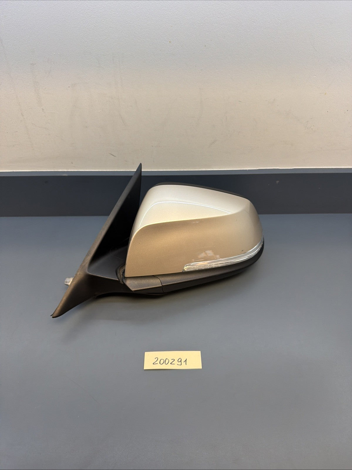 2012-2016 BMW 328i Driver Left Side Power F30 Door Mirror Grey E1021185 Oem