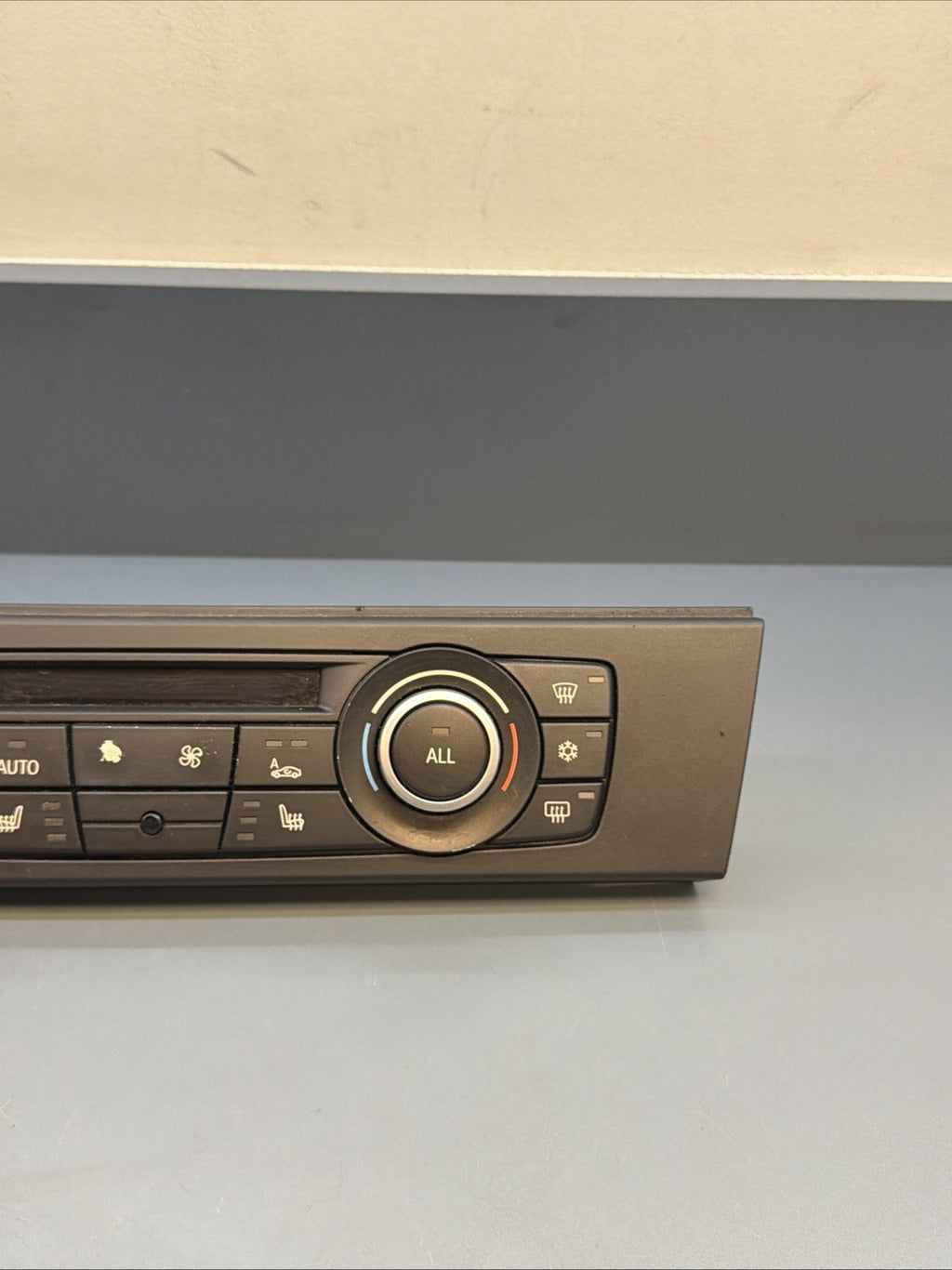 BMW E90 E92 328i 335i Air Conditioning AC A/C Climate Control Switch OEM 9221852