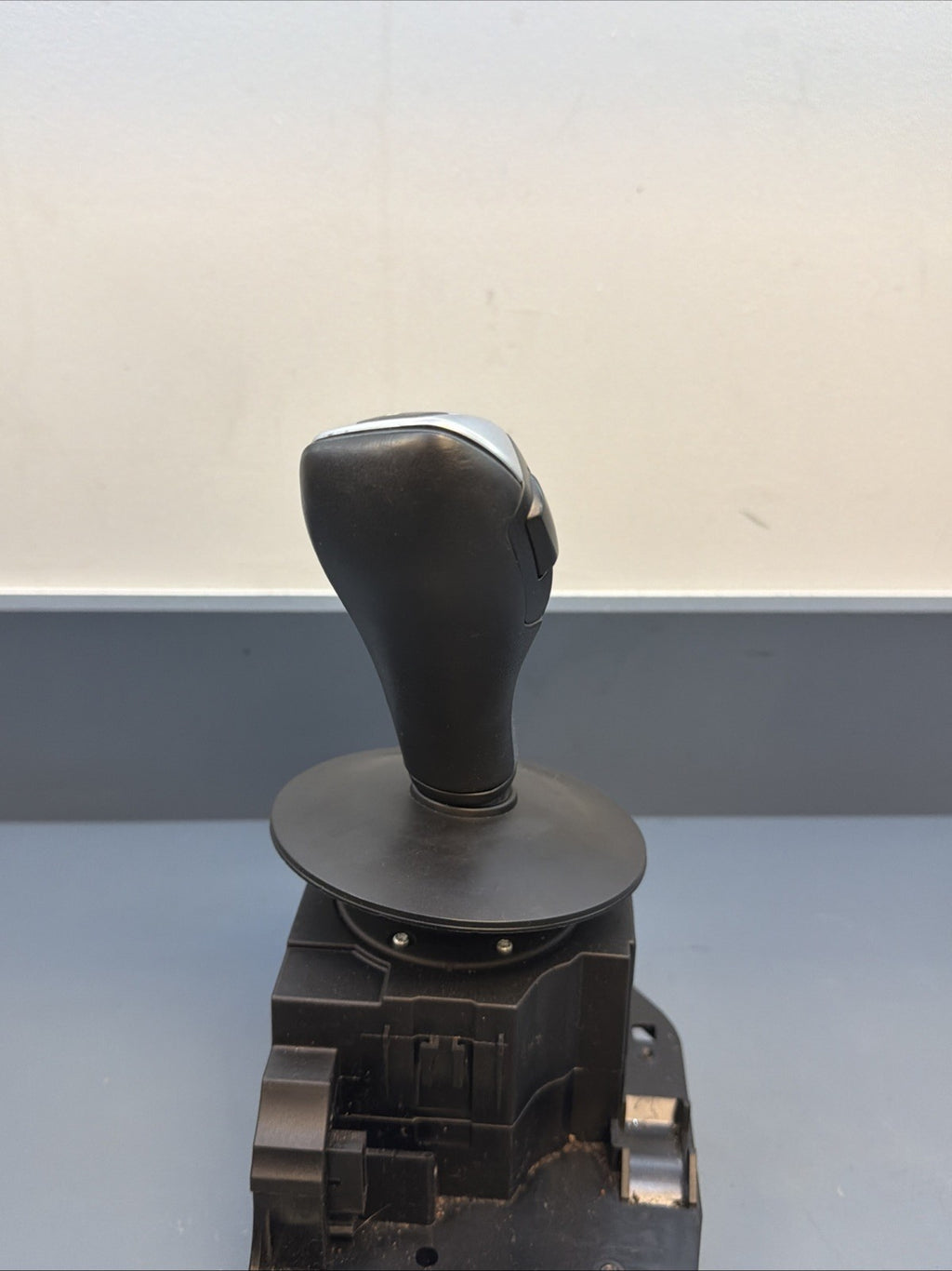 08-10 BMW 528I LCI AUTOMATIC GEAR LEVER FLOOR SHIFT SHIFTER BOX 9189638 OEM