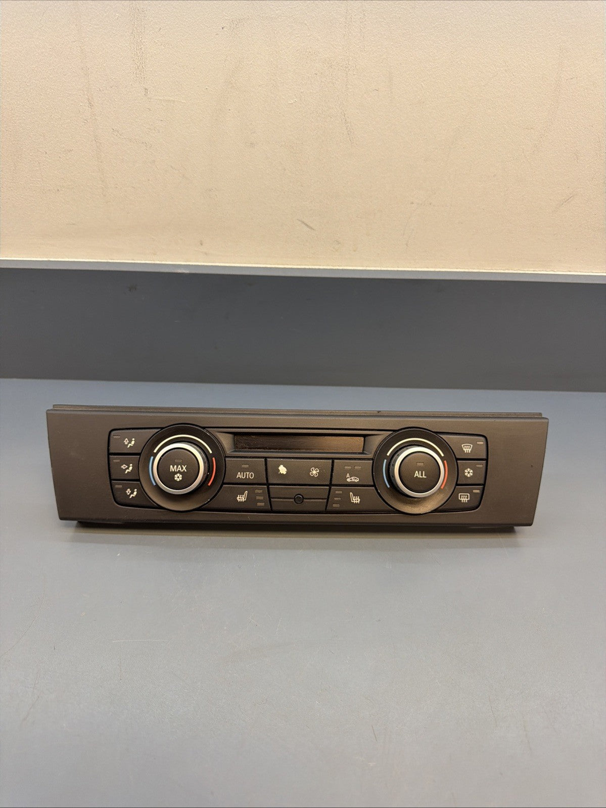BMW E90 E92 328i 335i Air Conditioning AC A/C Climate Control Switch OEM 9221852