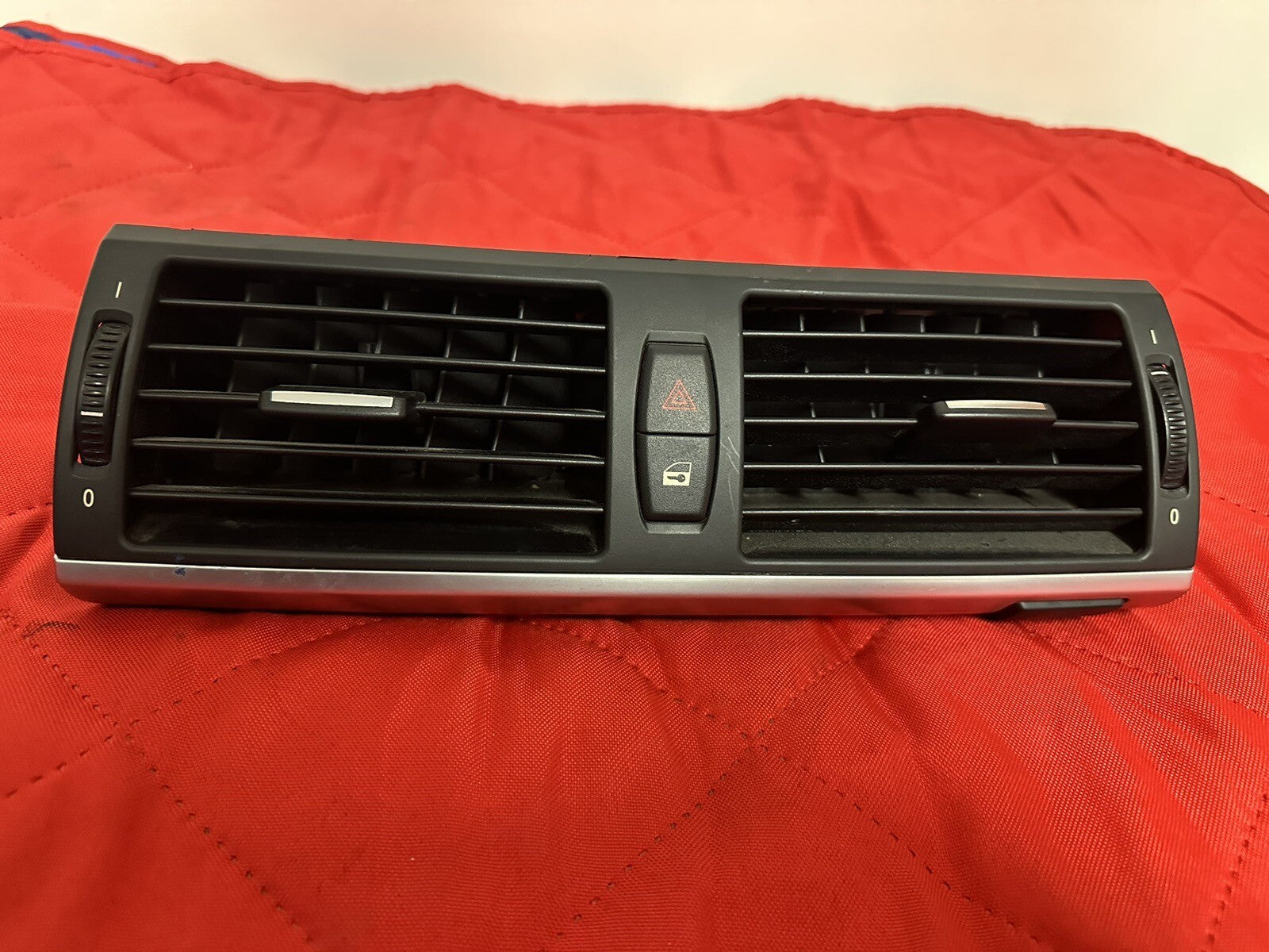 07-11 BMW X5 X6 E70 VENT DASHBOARD CENTER AC AIR HEATER OEM 9210705