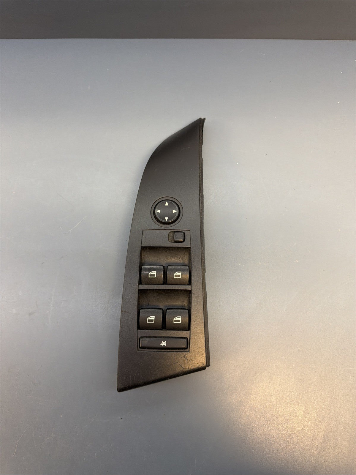 BMW E60 E61 5 Series DRIVER'S DOOR WINDOW LIFTER MIRROR SWITCH BUTTON 6939090
