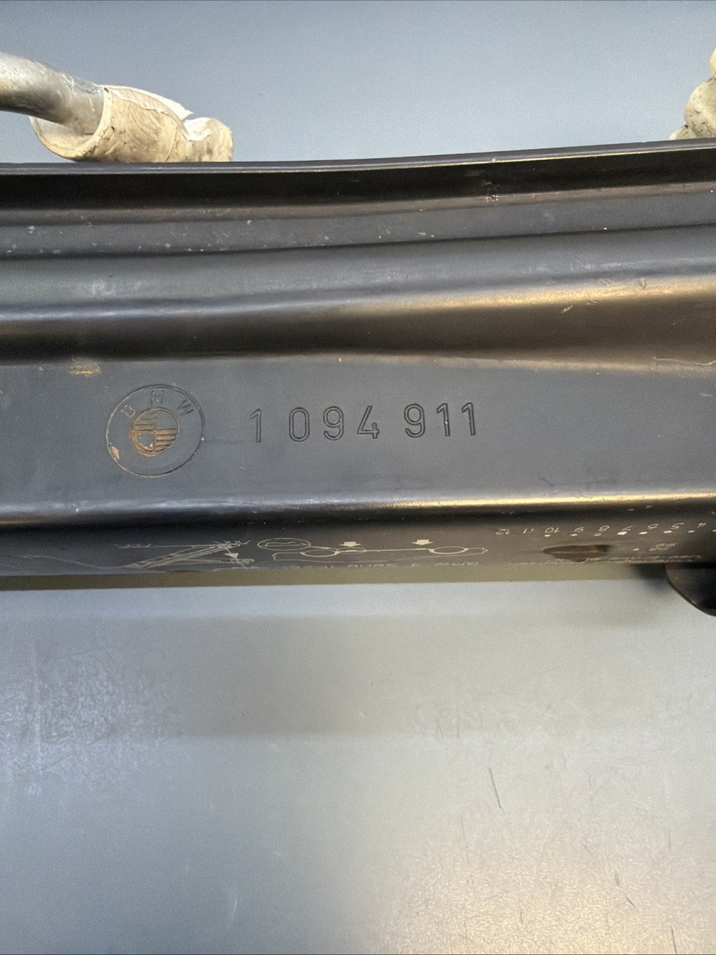 1999-2006 BMW E46 Emergency Floor Jack 1094911 OEM